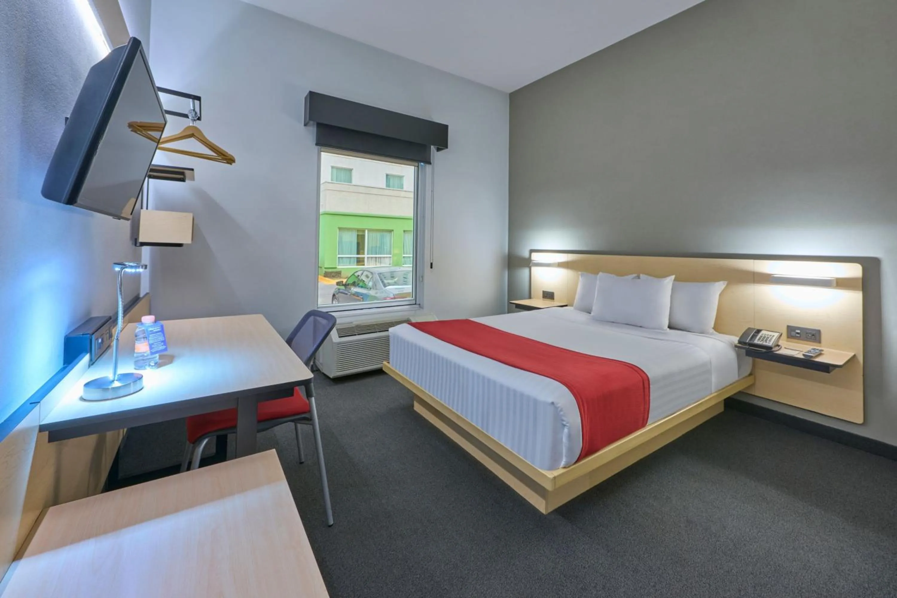 Bedroom, Bed in City Express by Marriott Toluca