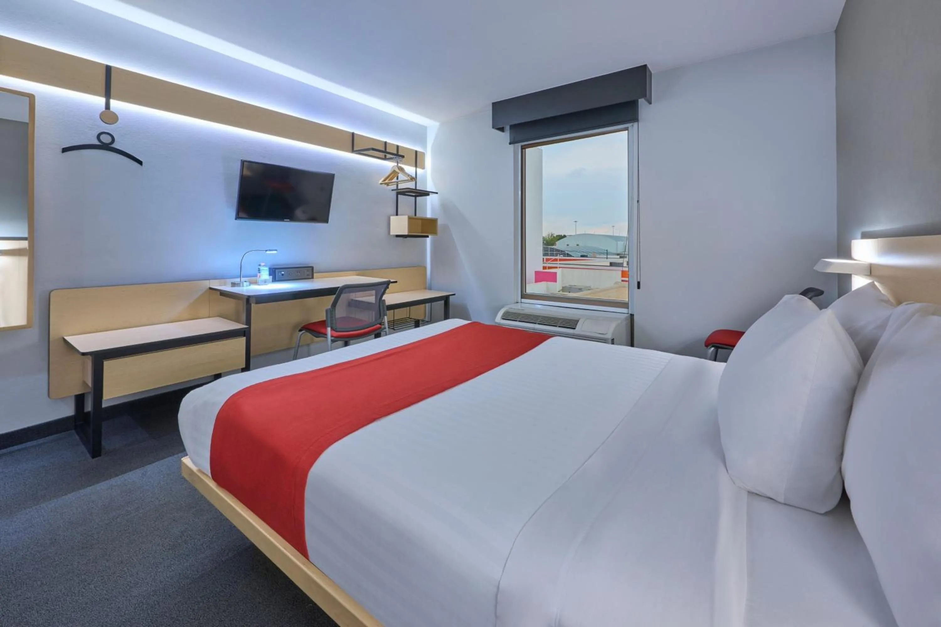 Bedroom, Bed in City Express by Marriott Toluca