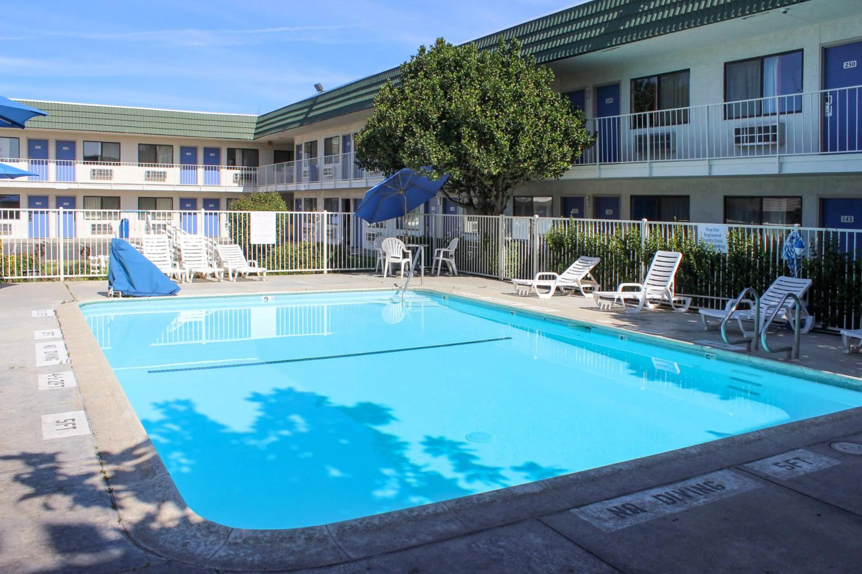 Swimming pool in Motel 6-King City, CA