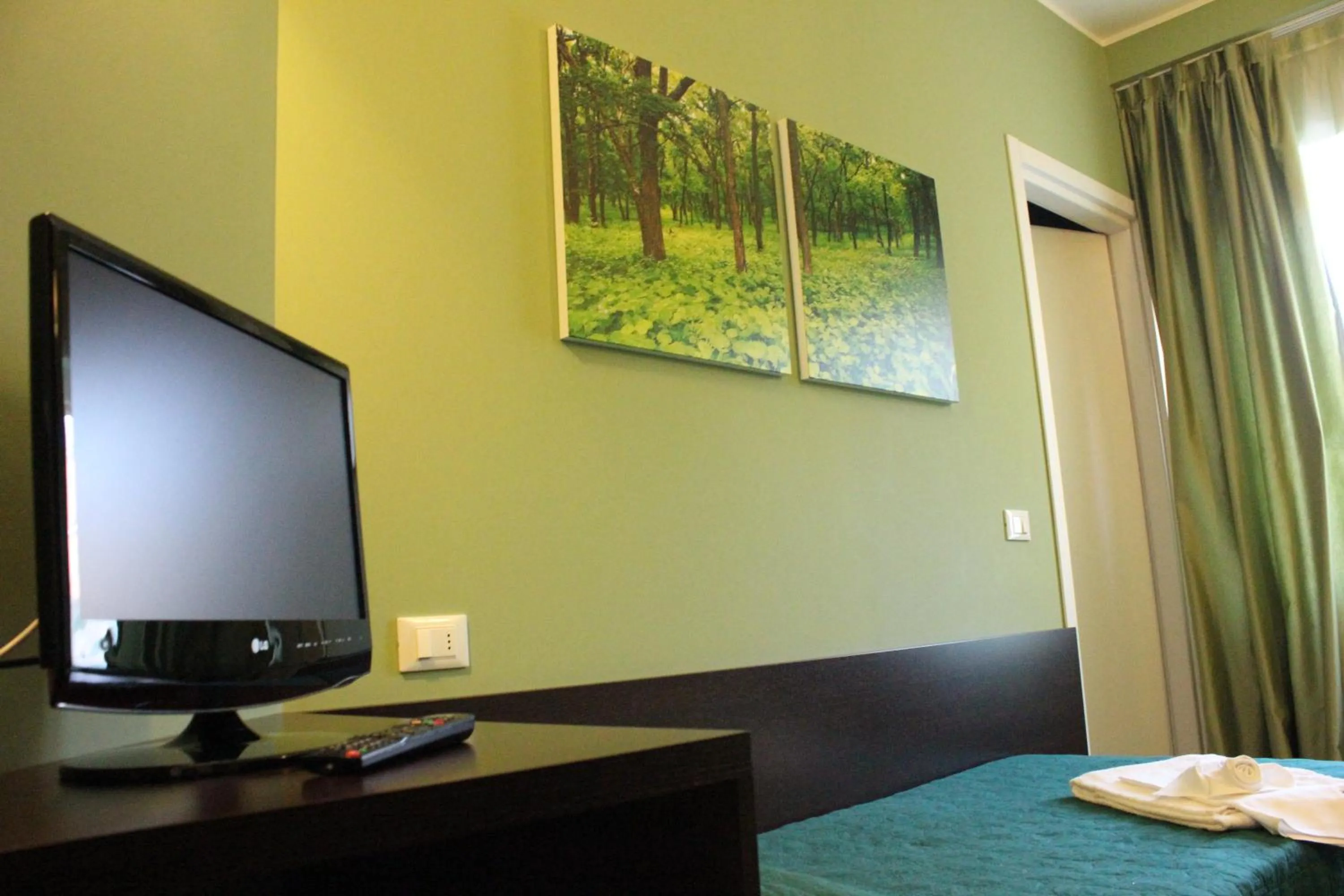 Decorative detail, Bed in B&B Fanzago