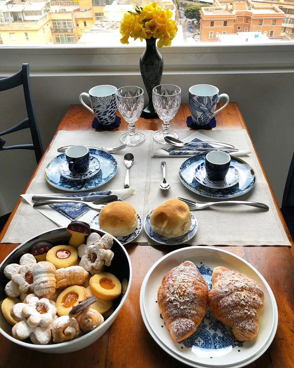 Eleventh Floor Suites