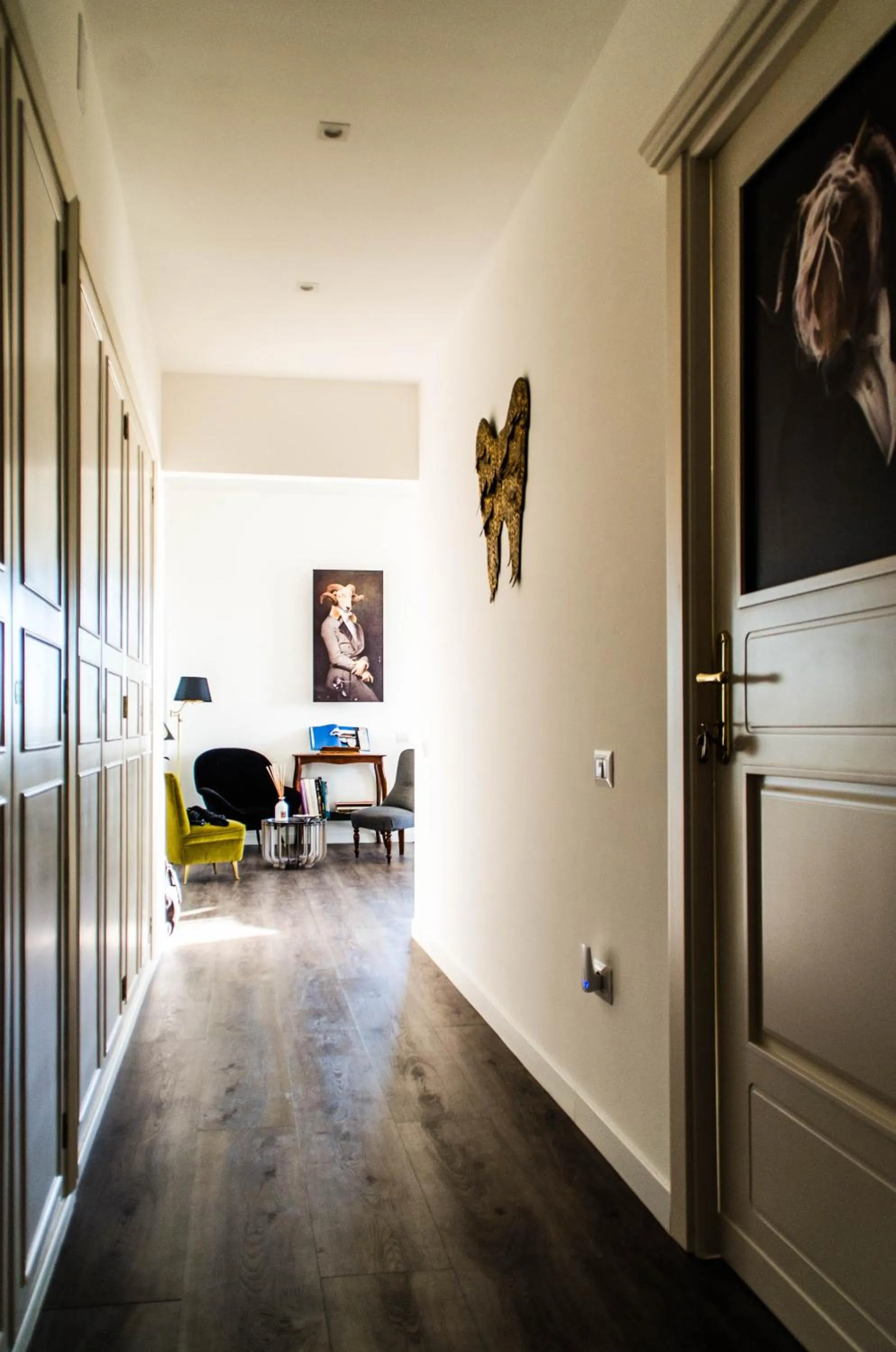 Eleventh Floor Suites