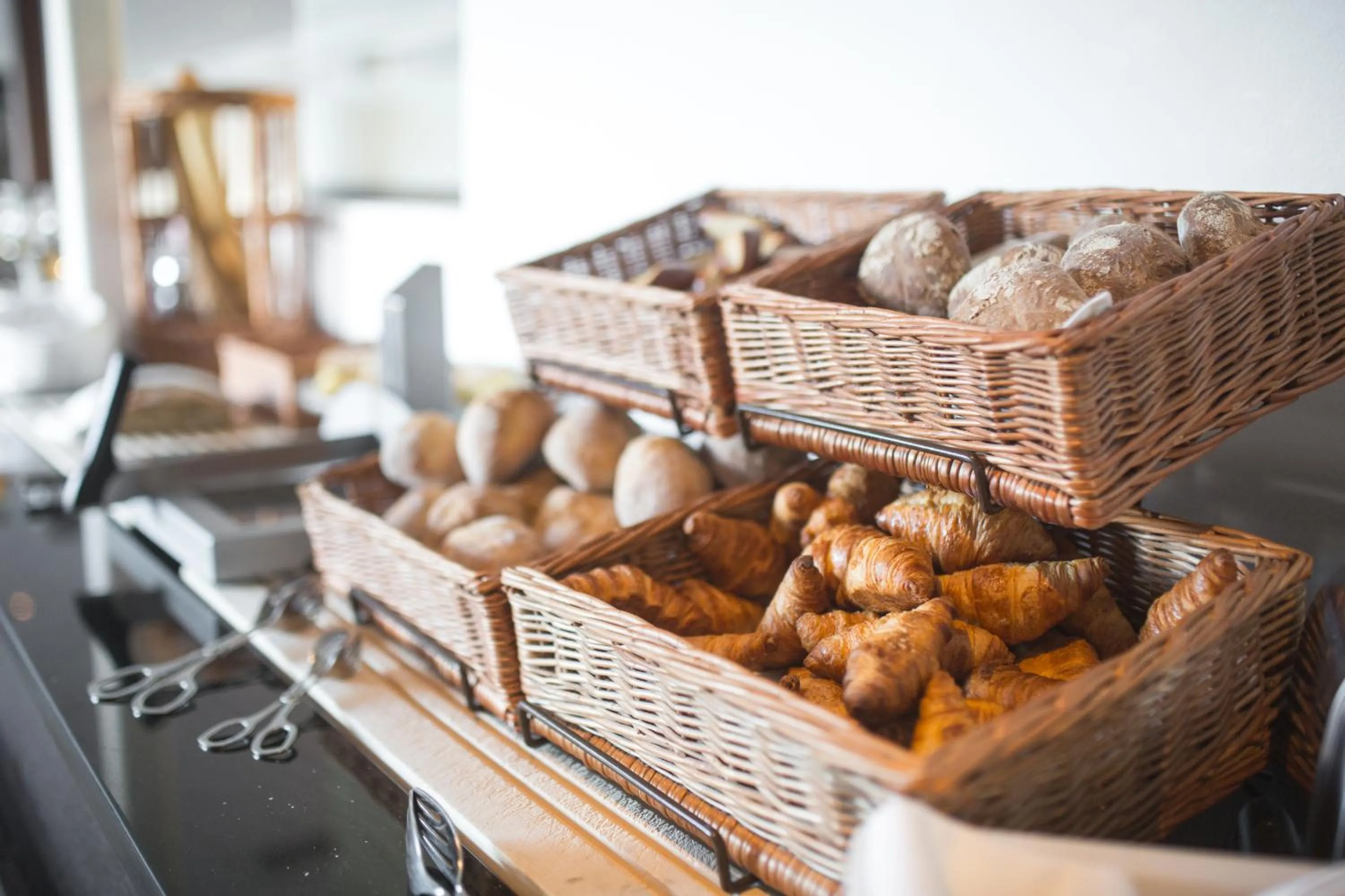 Breakfast in Nira Alpina