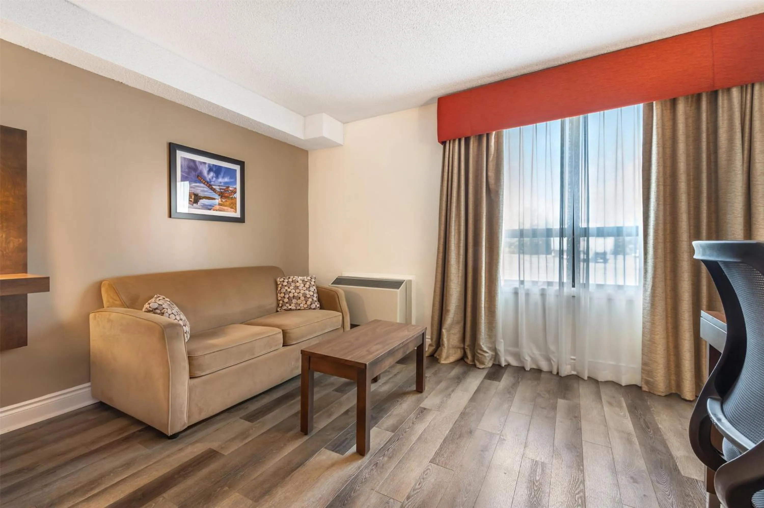 Bedroom in Best Western Smiths Falls Hotel