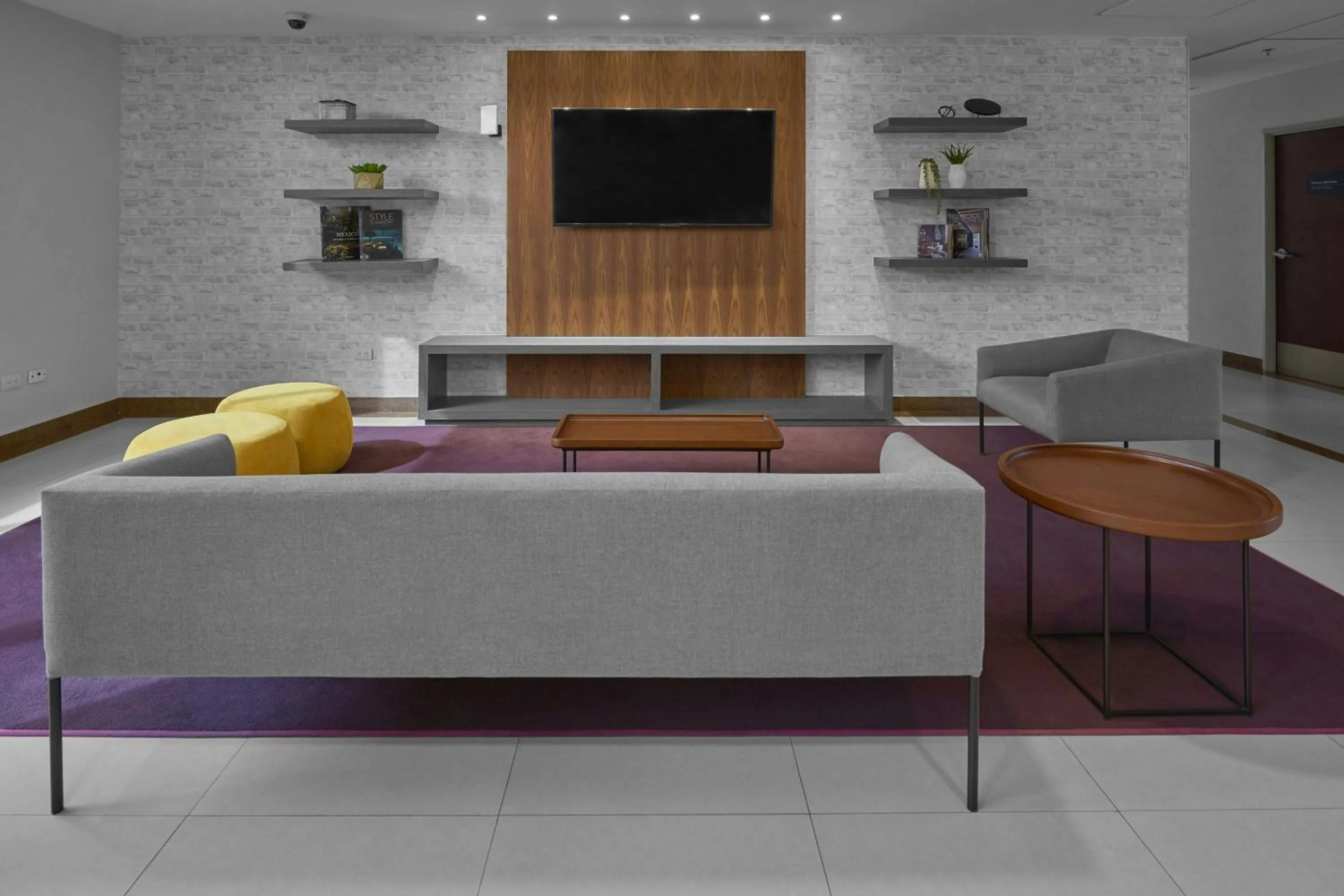 Living room in City Express by Marriott Torreon