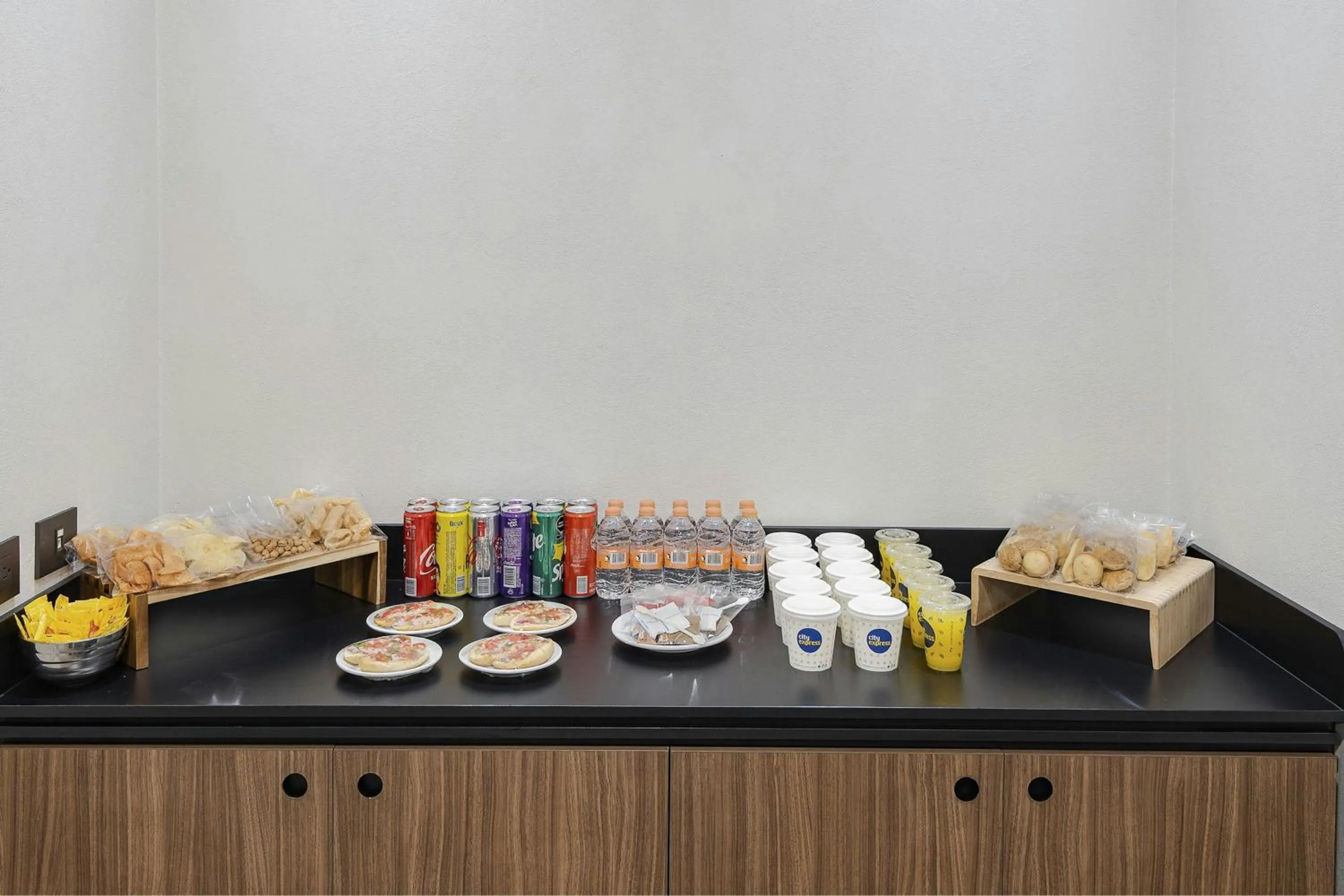 Meeting/conference room in City Express by Marriott Queretaro Autopista