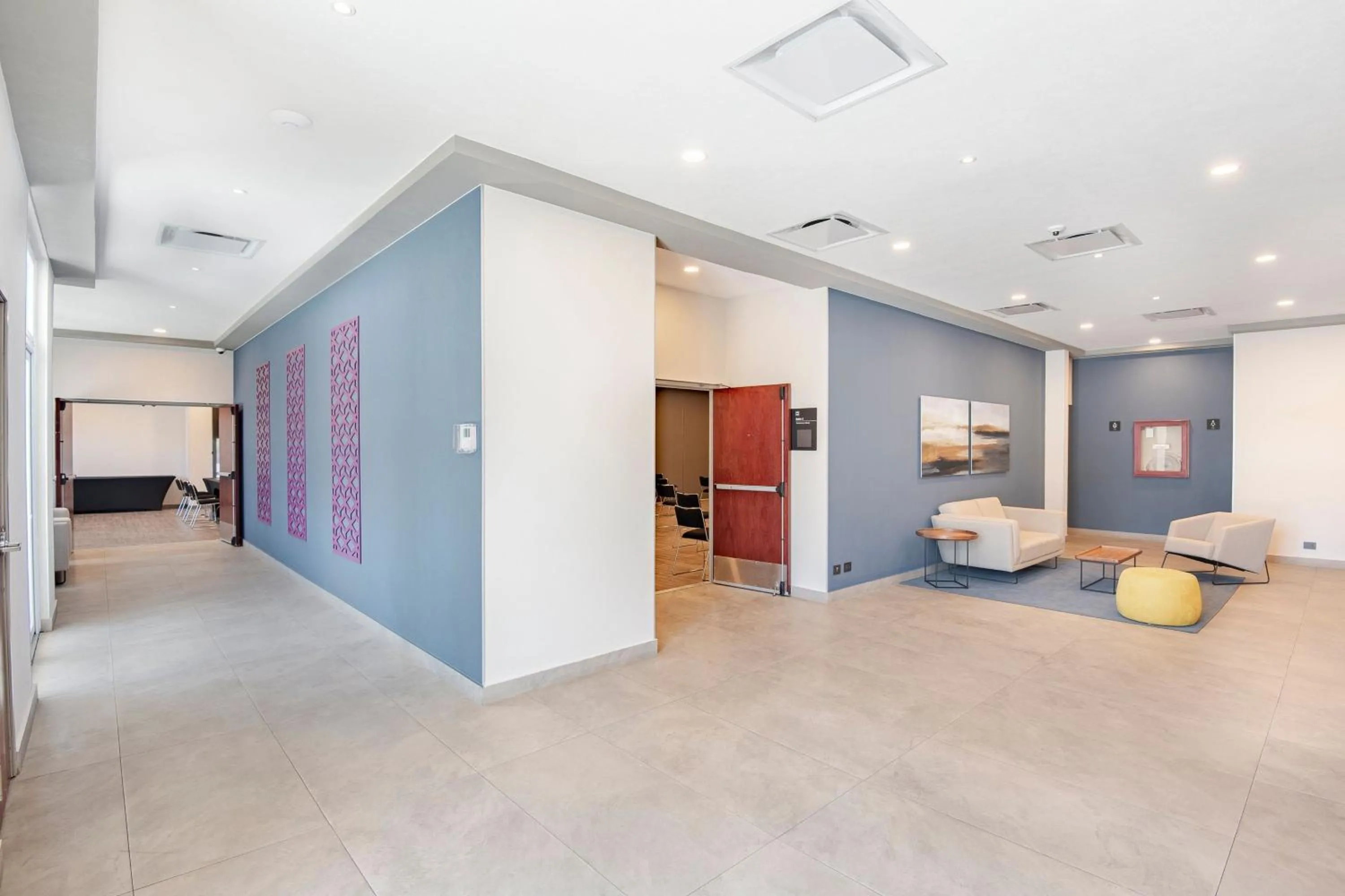 Living room in City Express by Marriott Queretaro Autopista