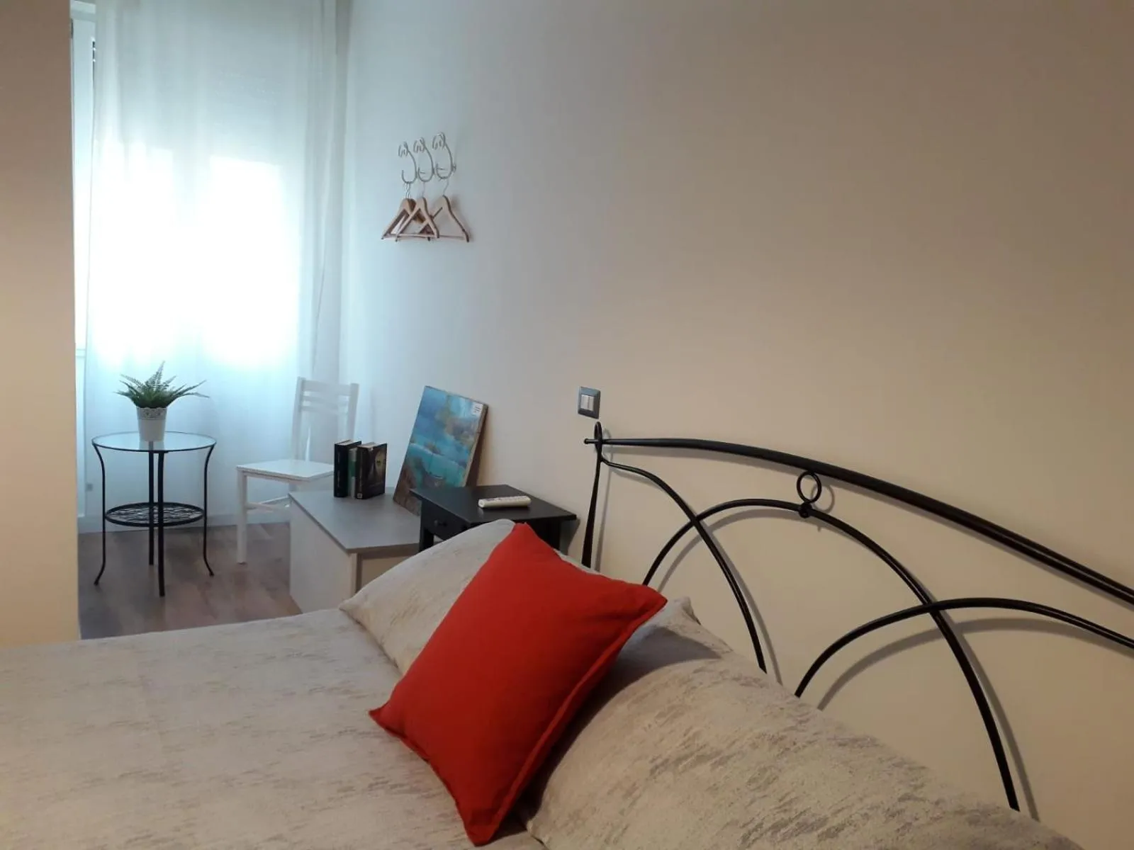 Photo of the whole room in ES - Essential Solution & Emotion Stories (locazione turistica)