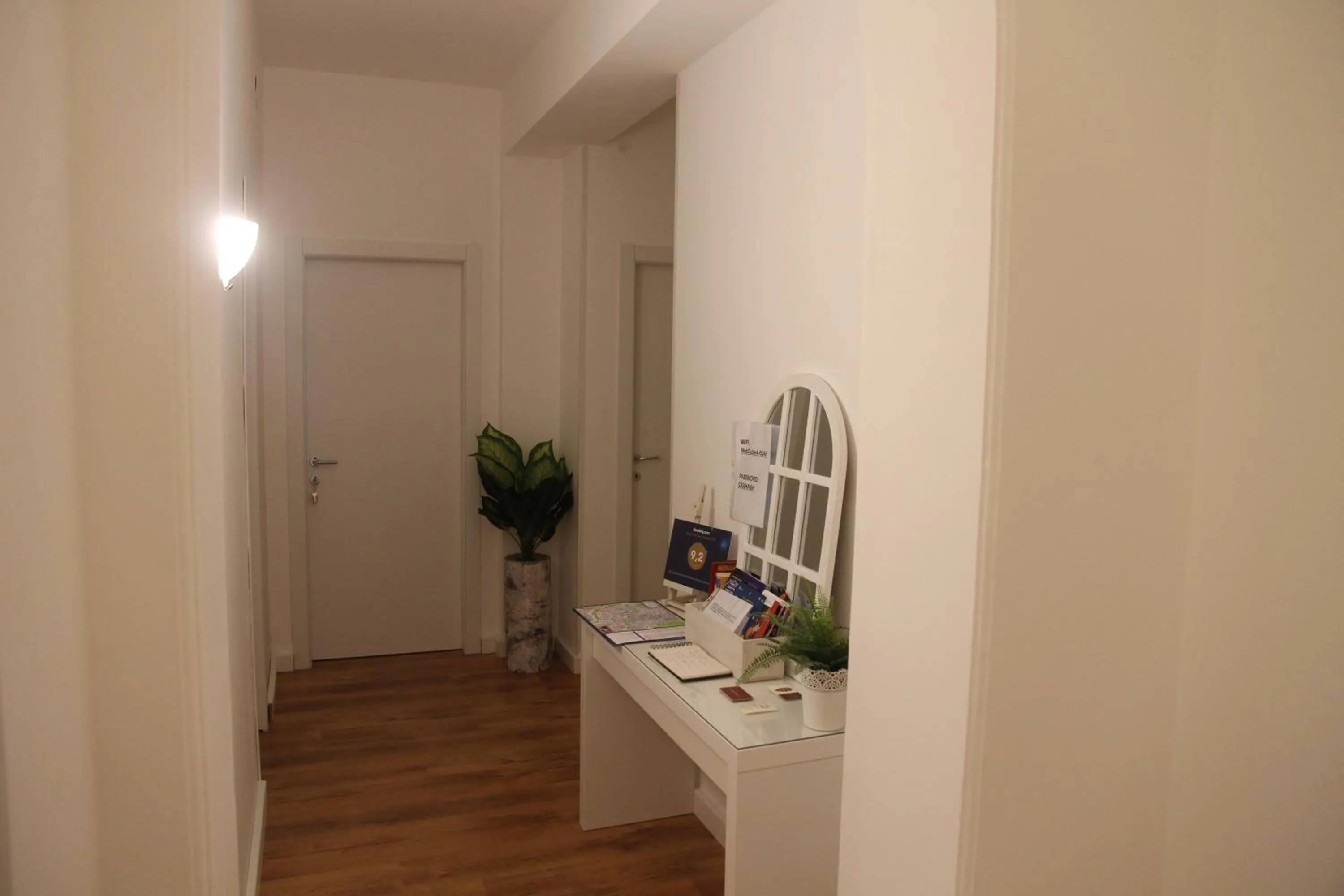 Lobby or reception in ES - Essential Solution & Emotion Stories (locazione turistica)