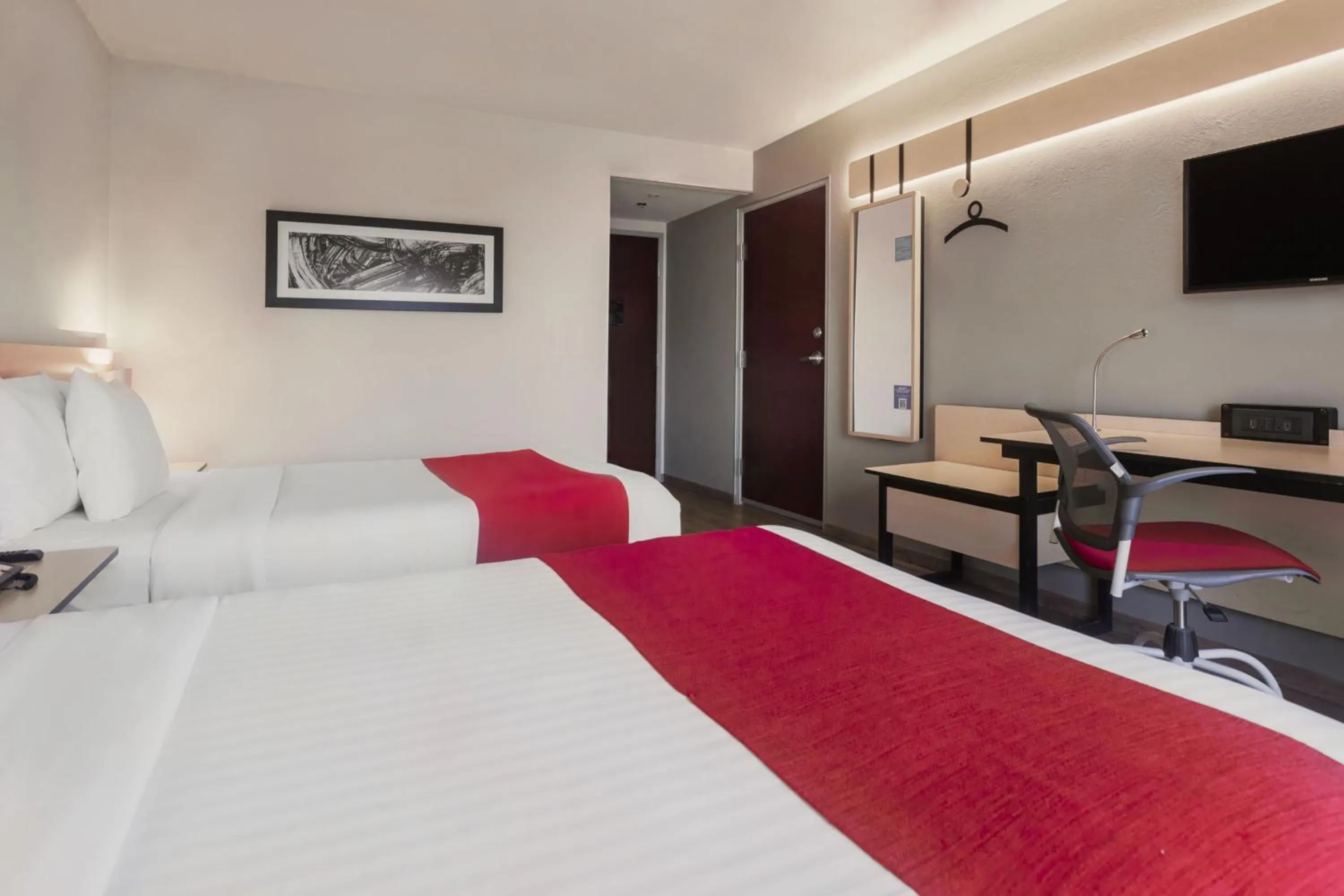 Bedroom, Bed in City Express by Marriott Leon