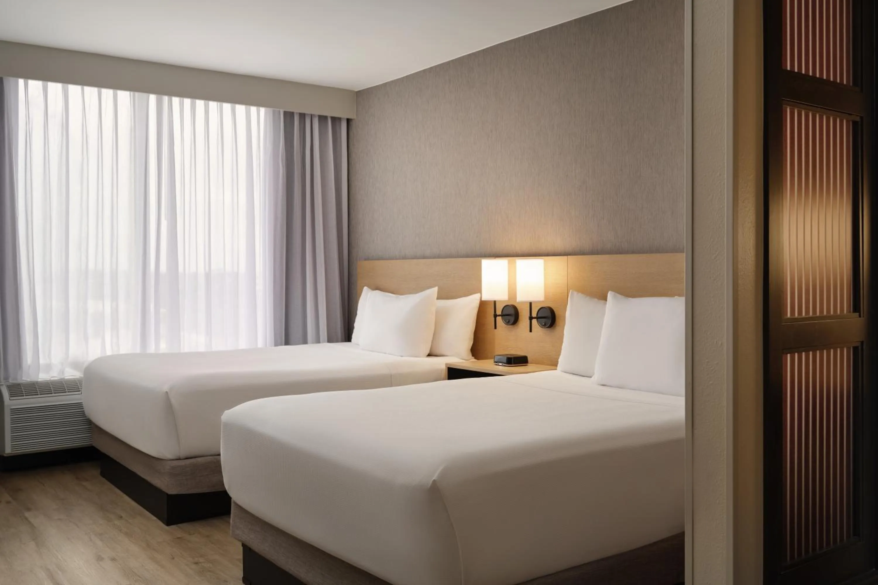 Bed in Hyatt Place Tampa Airport/Westshore