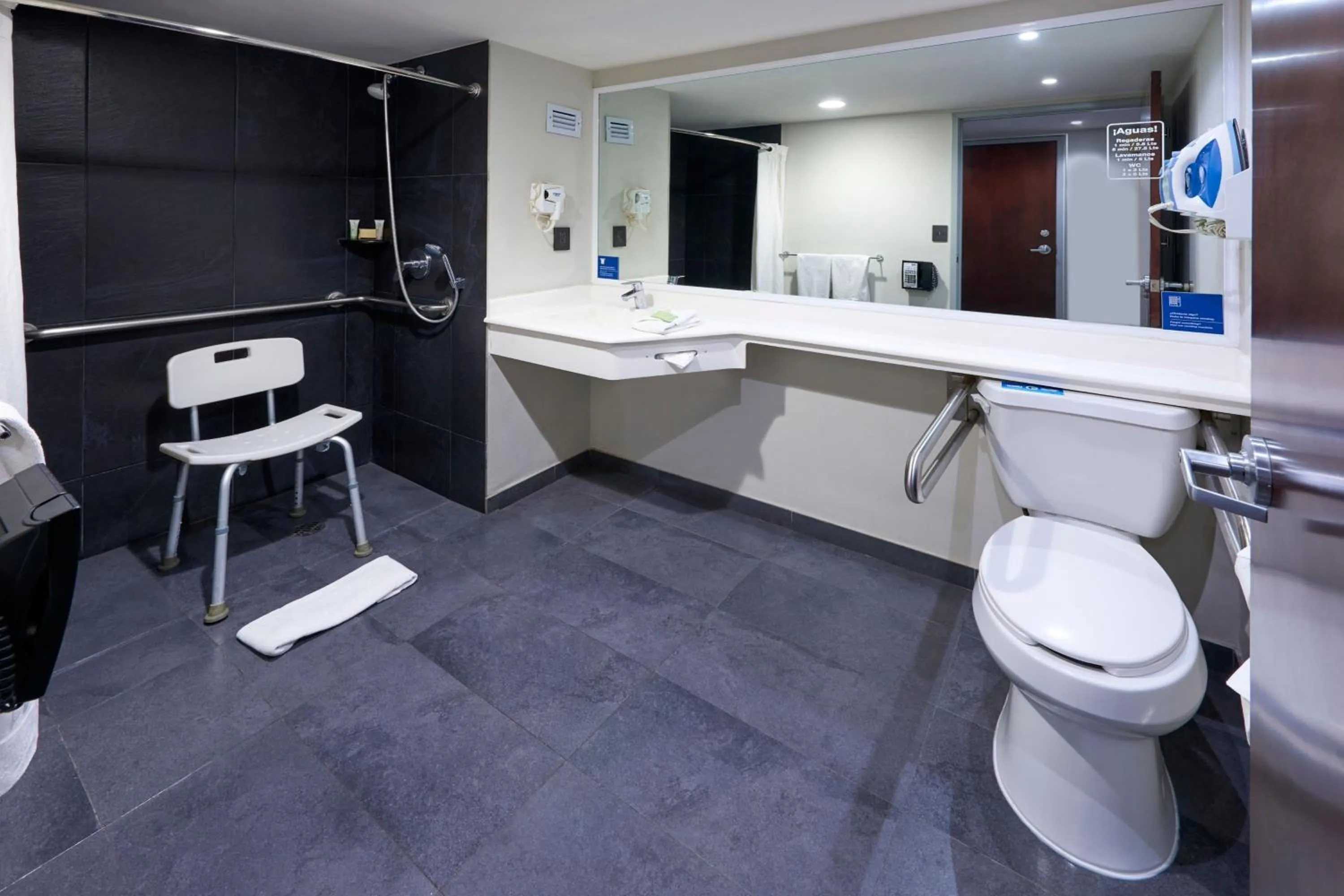 Bathroom in City Express by Marriott Saltillo Norte