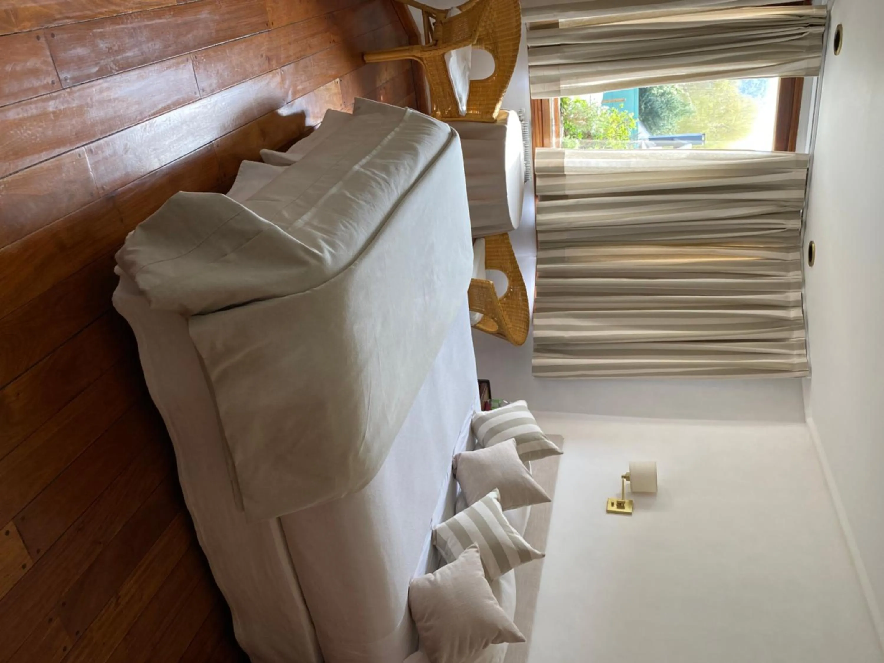 Bed in Hosteria Las Lengas by Visionnaire