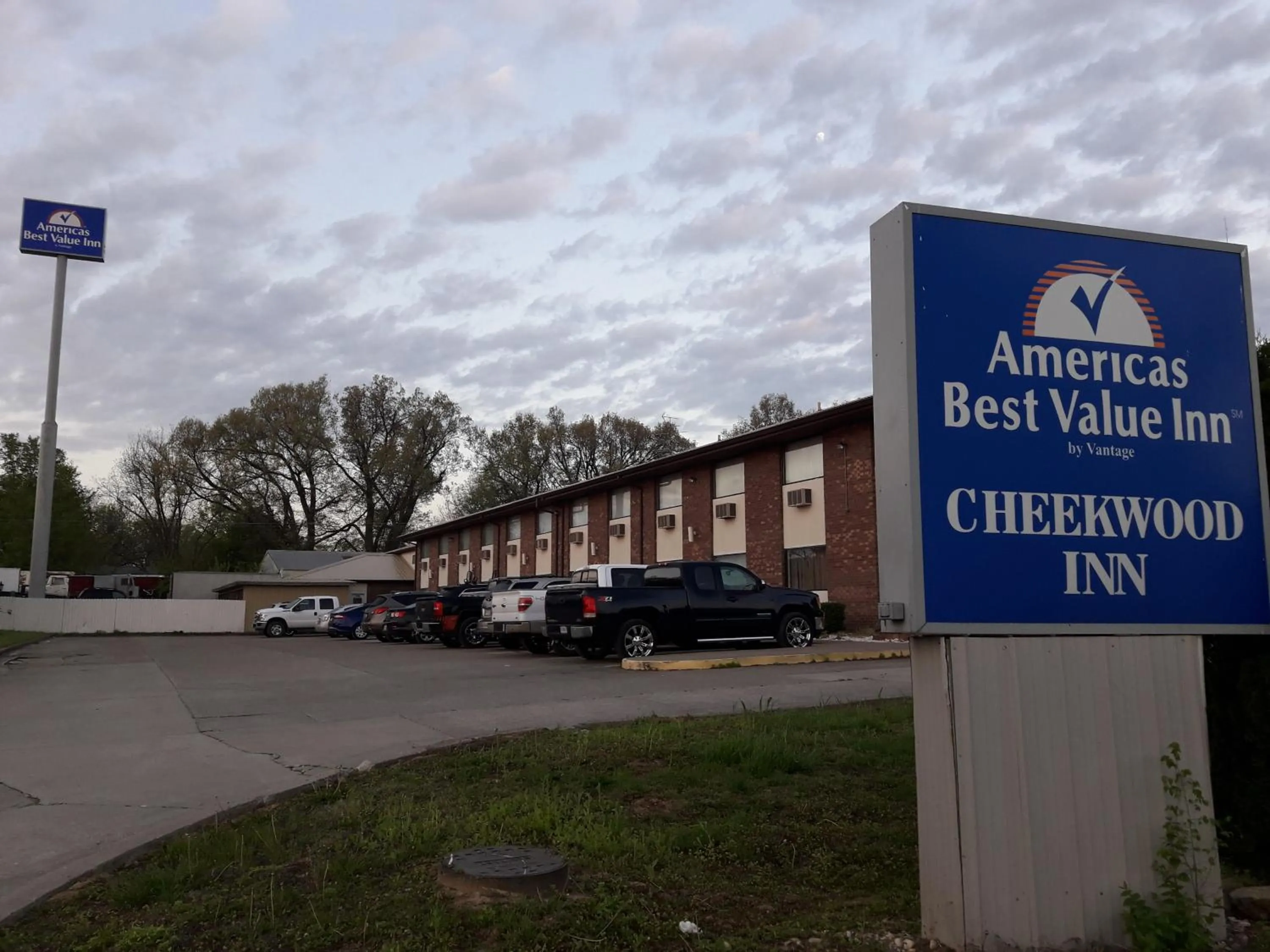 Property logo or sign, Property Building in Americas Best Value Inn Ullin Mounds