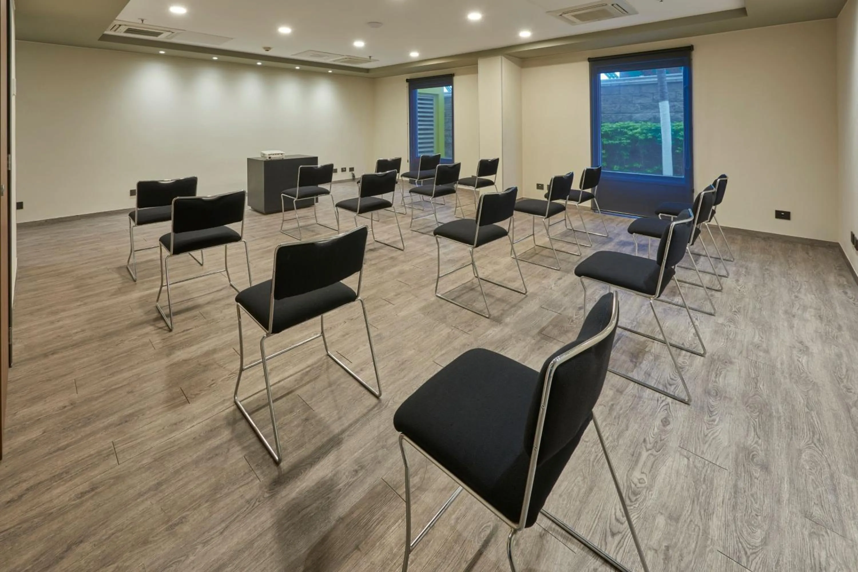 Meeting/conference room in City Express by Marriott Los Mochis