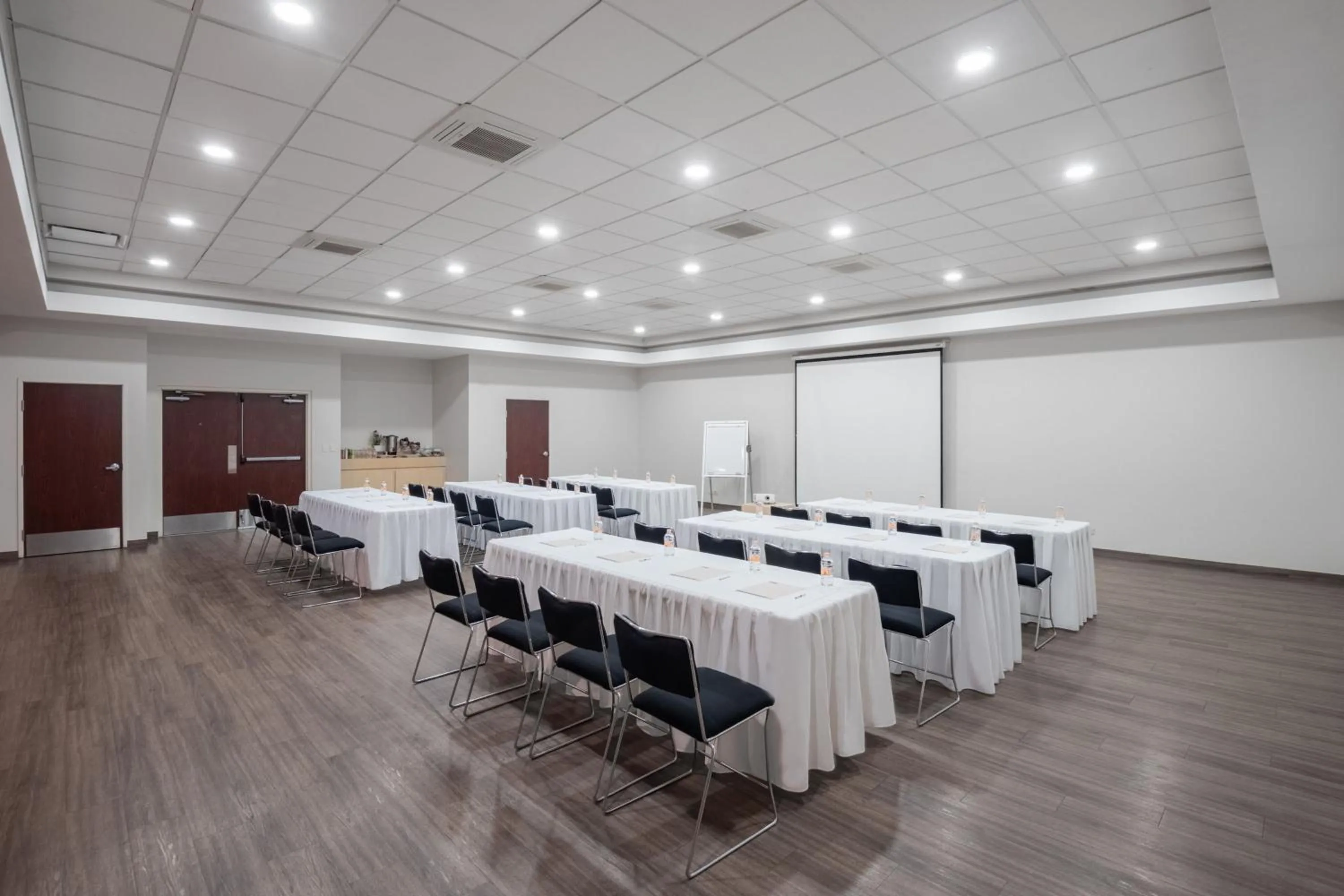 Meeting/conference room in City Express by Marriott Silao Aeropuerto