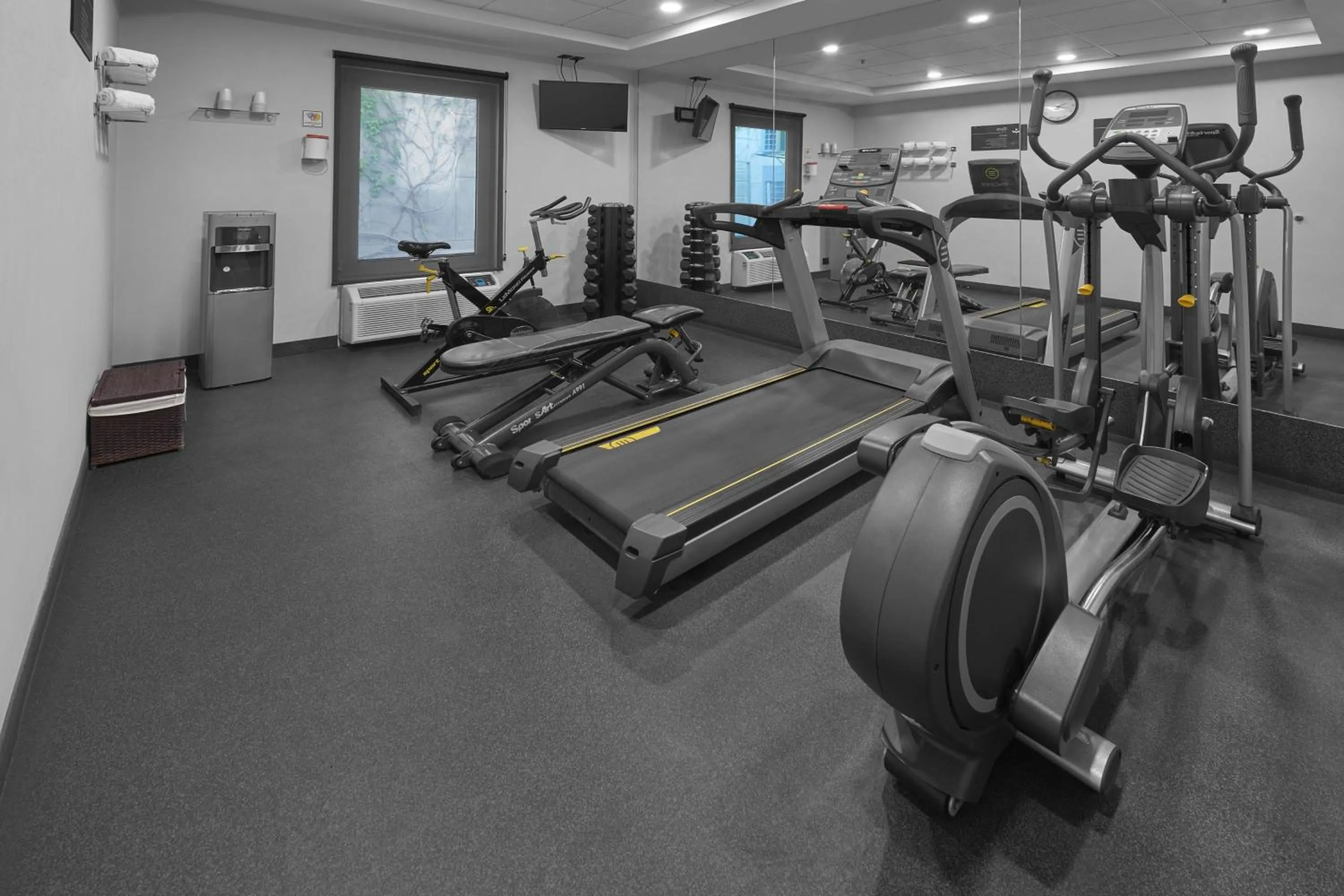 Fitness centre/facilities in City Express by Marriott Ciudad Juárez