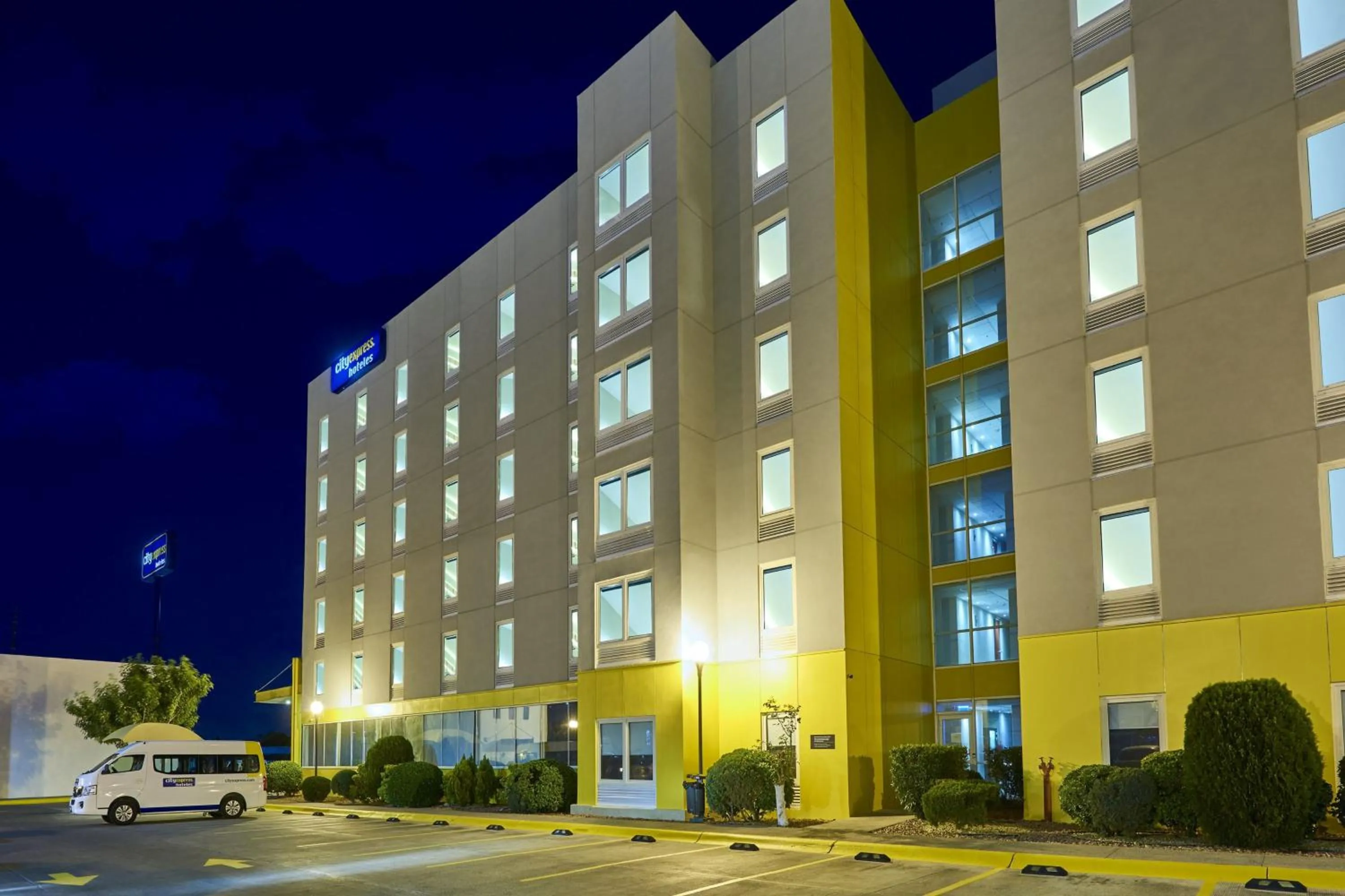Property building in City Express by Marriott Ciudad Juárez