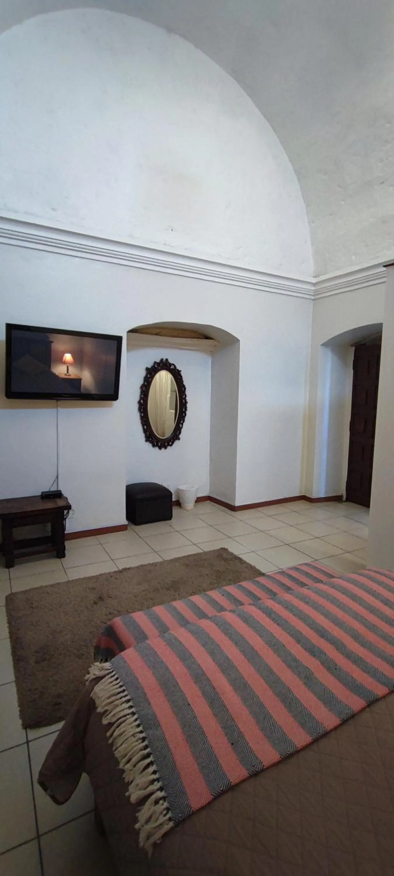 Photo of the whole room, Bed in Flying Dog Hostel Arequipa
