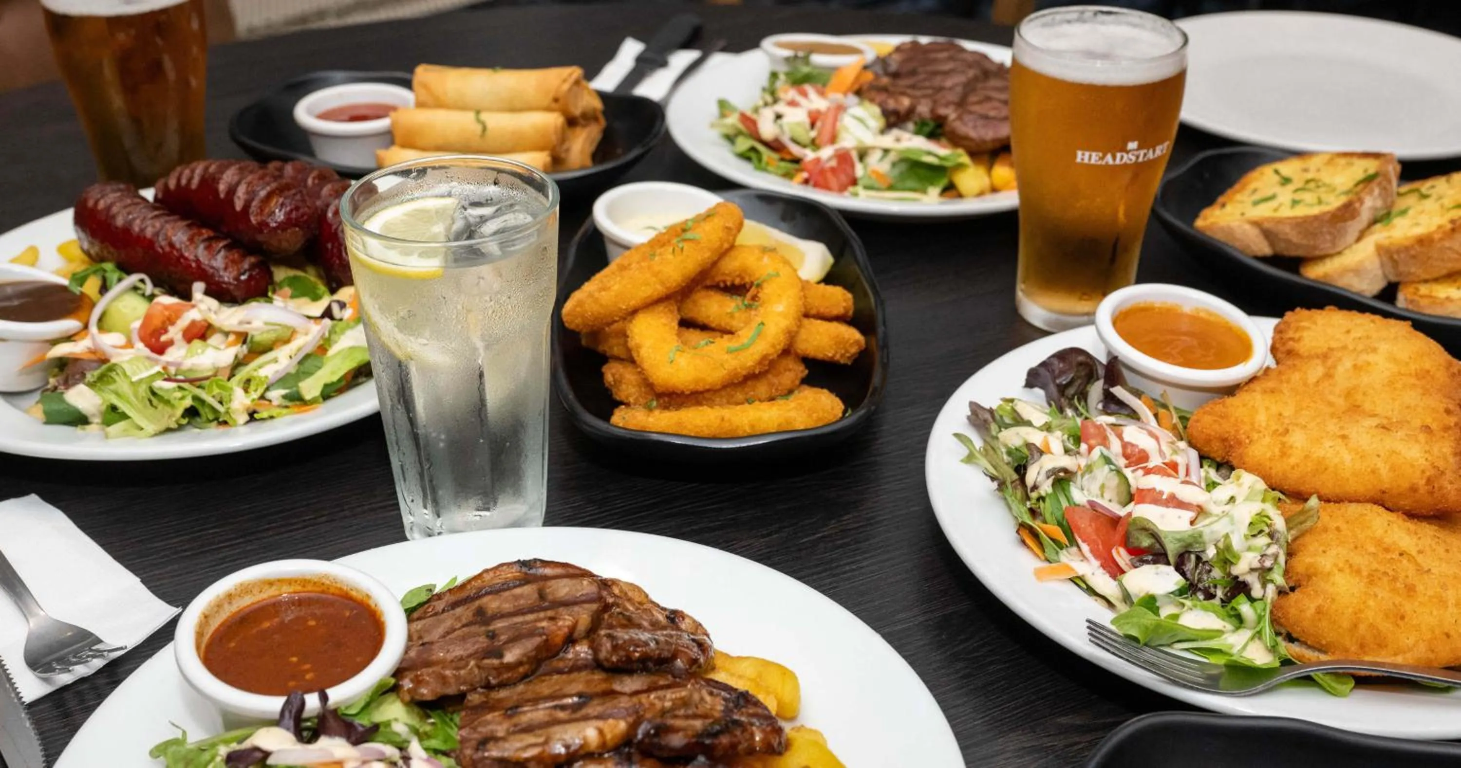 Restaurant/places to eat in Oasis on Beamish Hotel