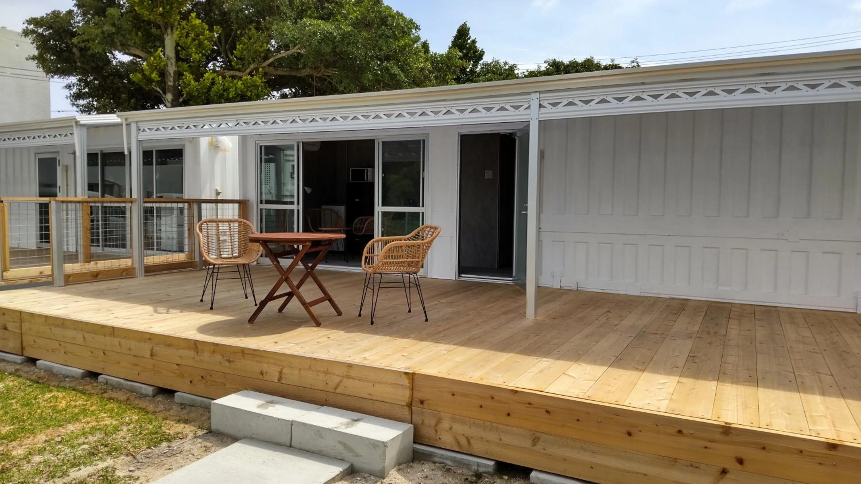 Hanamuro Inn Aka Island