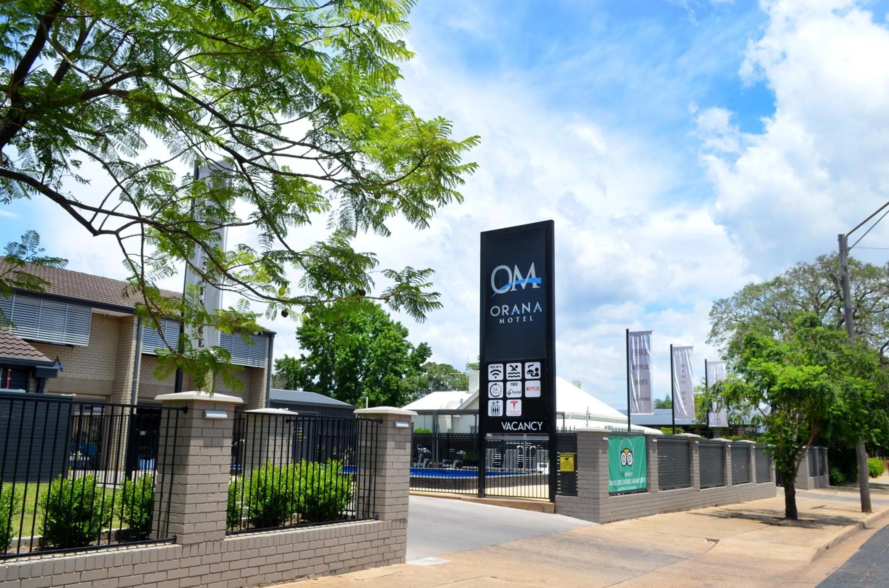 Property building in Orana Motel