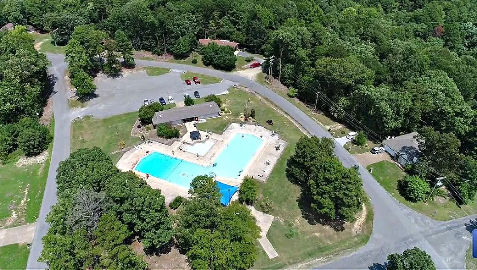 Swimming pool in Secluded Home with Mini Waterfall and a Creek in Hot Springs
