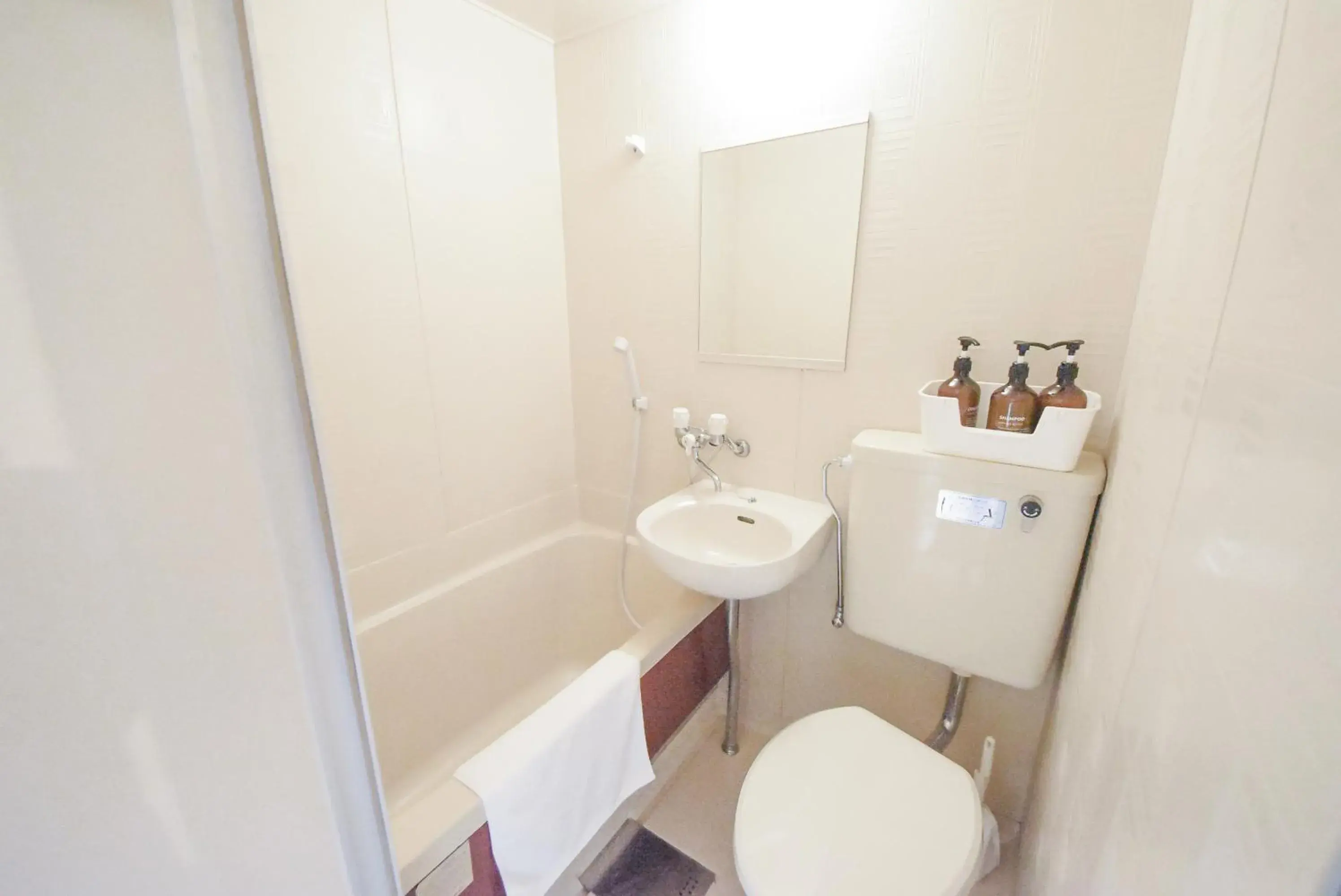 One-Bedroom Apartment - single occupancy in Comfy Stay Sakuramachi One-Bedroom Apartment - single occupancy in Comfy Stay Sakuramachi
