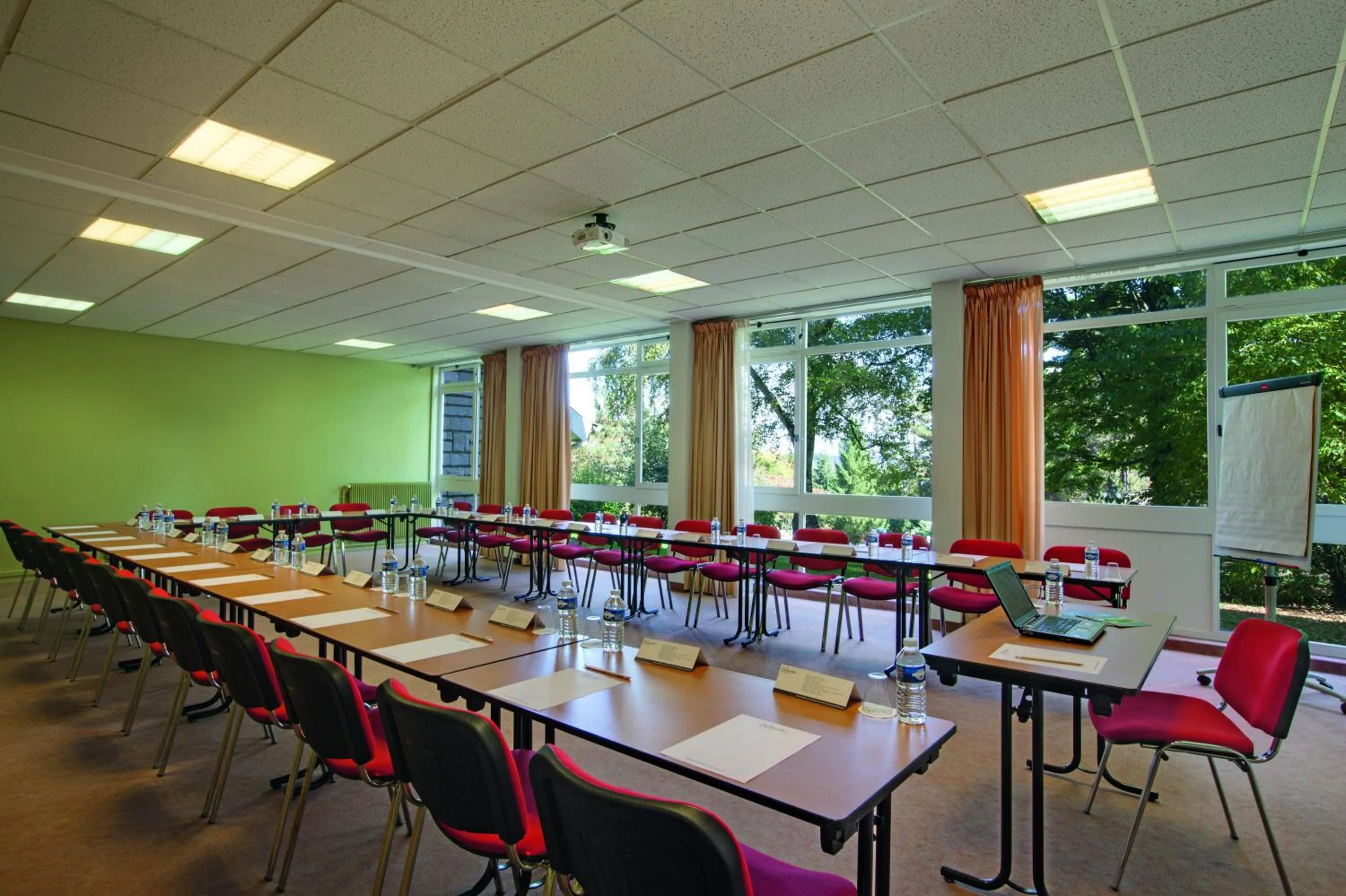 Business facilities in Hotel Belambra Le Normont