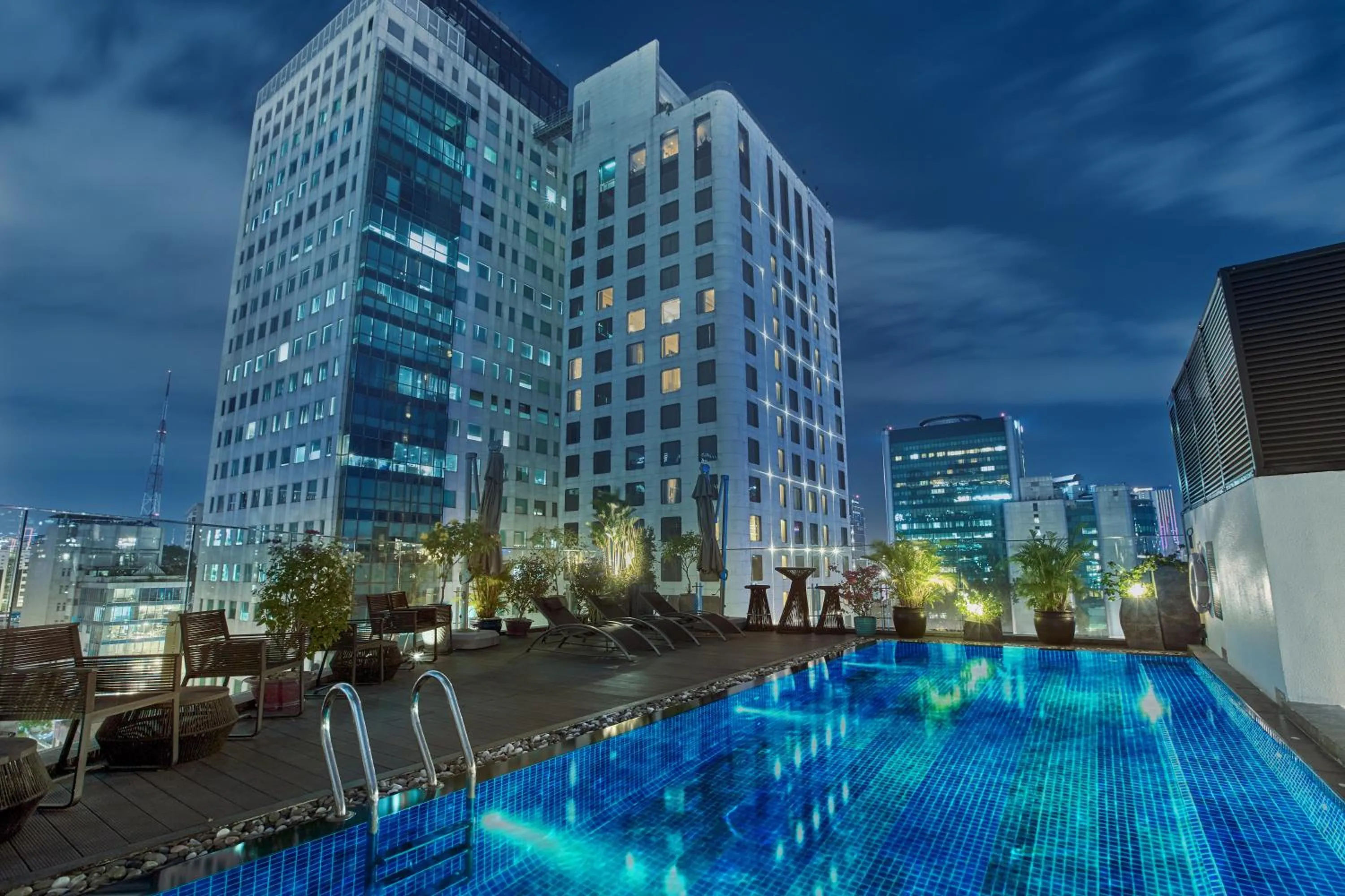 Nearby landmark in Bach Suites Saigon, a Member of Design Hotels