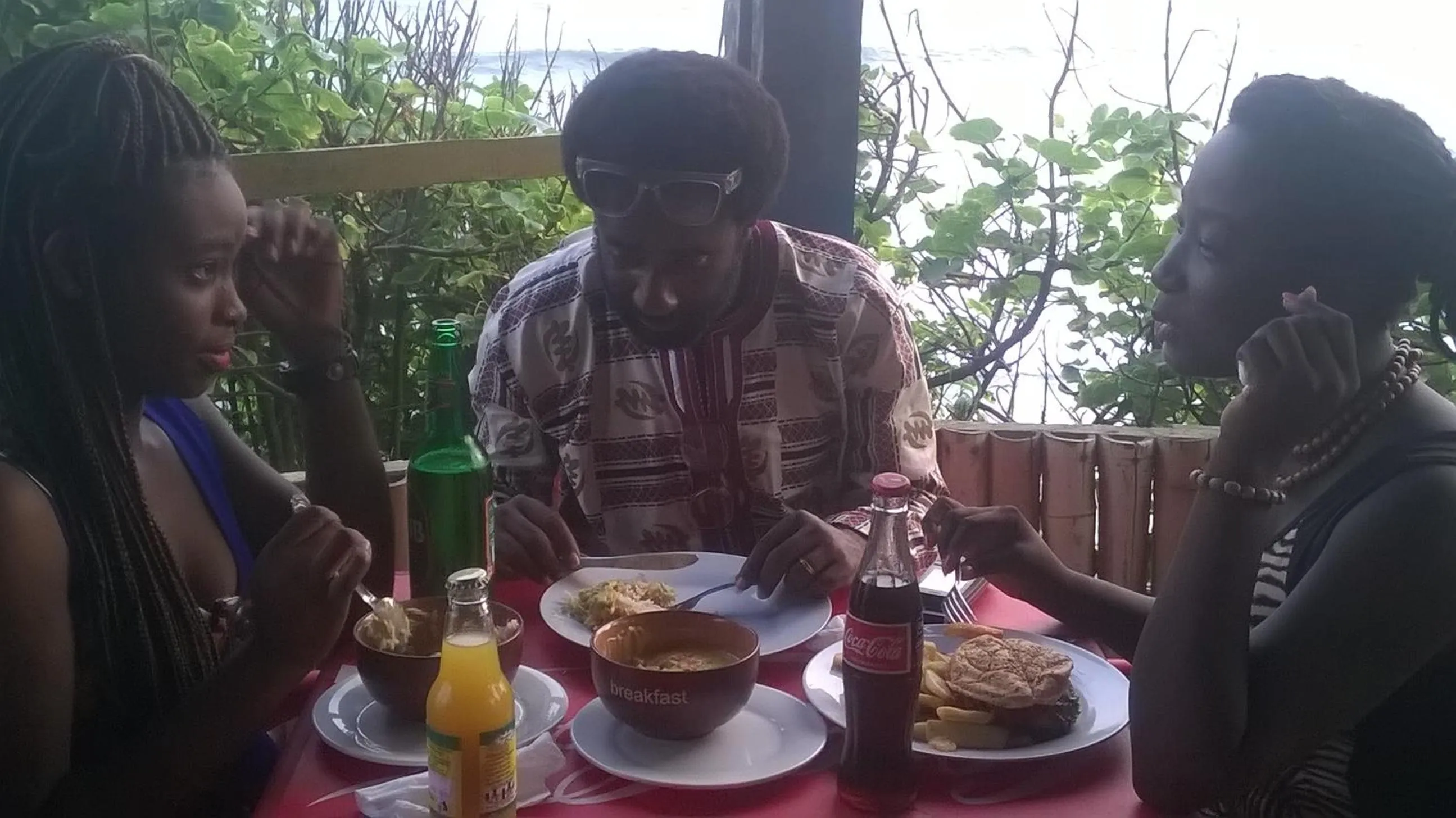 Restaurant/places to eat in Rising Phoenix