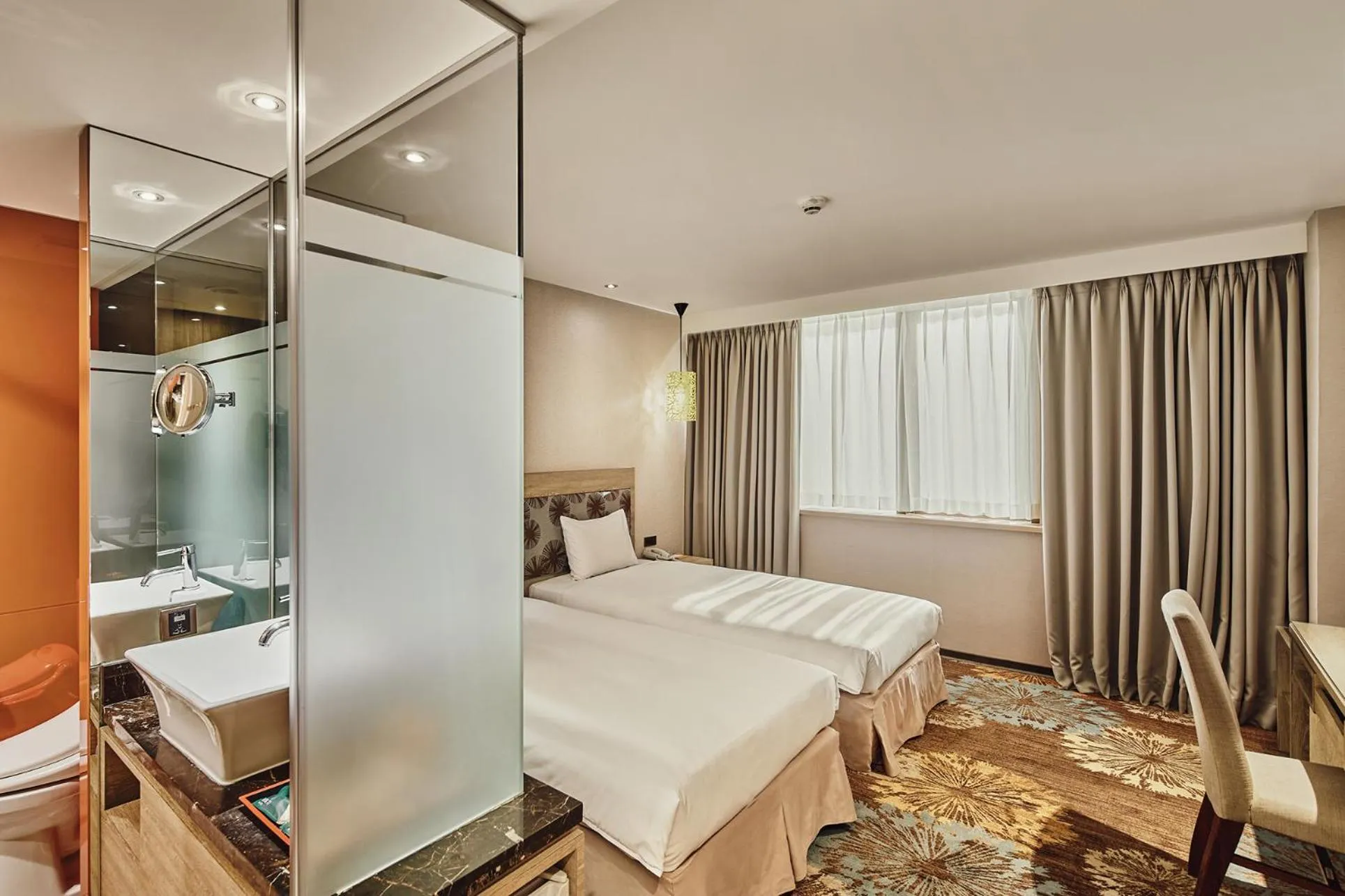 Photo of the whole room in Orange Hotel - Linsen, Taipei