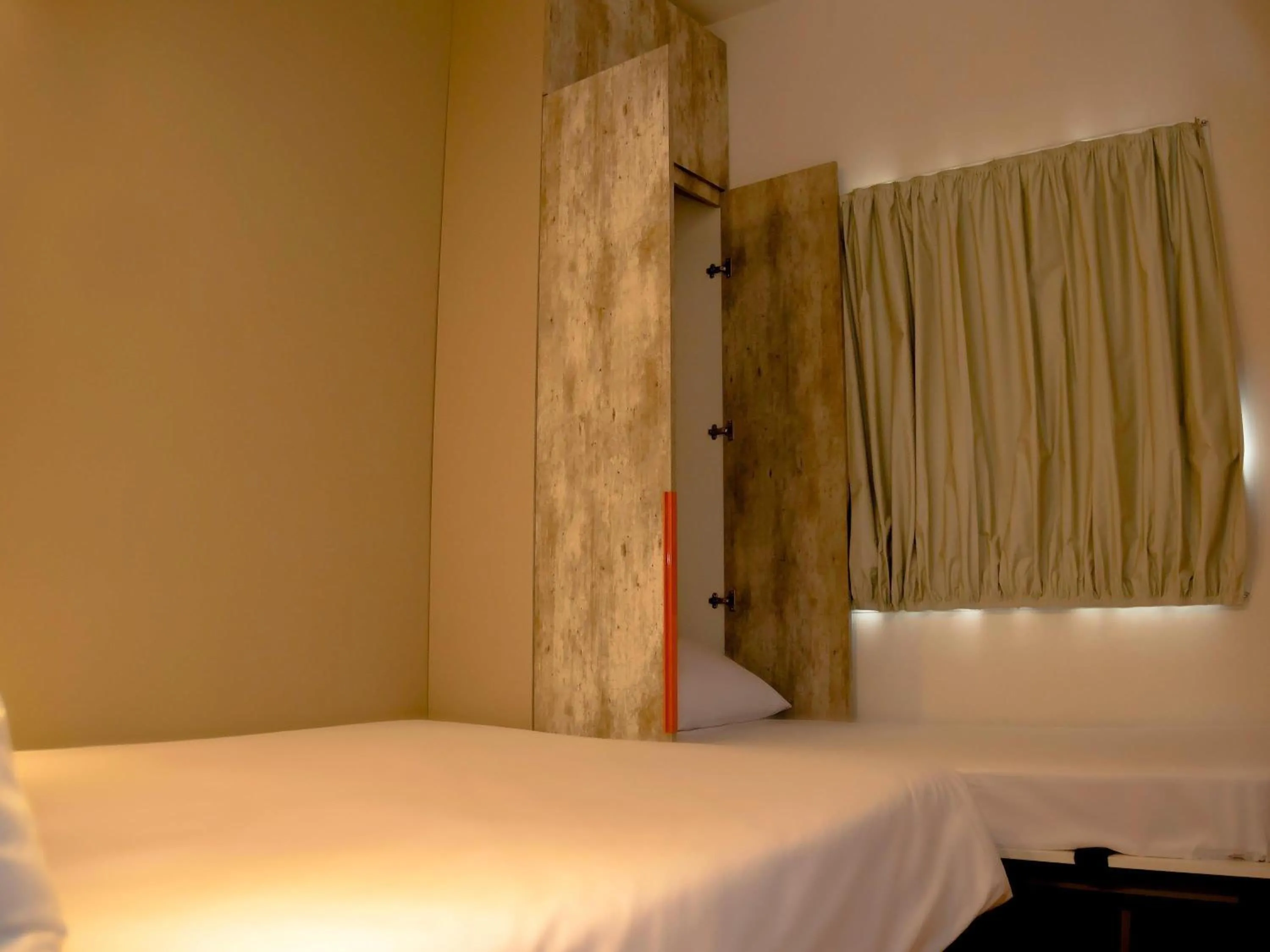 Bedroom, Bed in Ibis Budget Lorena - Circuito da Fé