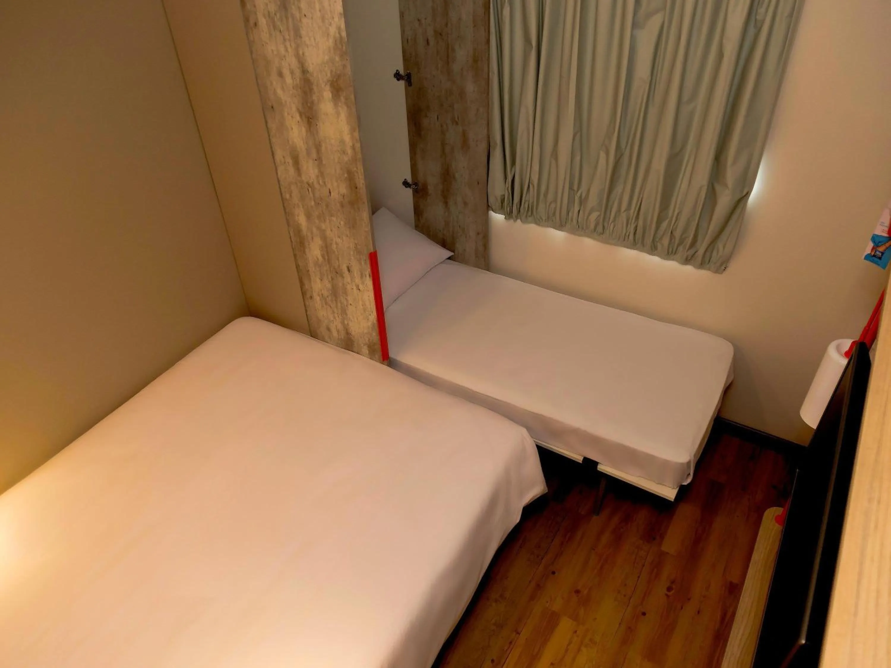 Bedroom, Bed in Ibis Budget Lorena - Circuito da Fé