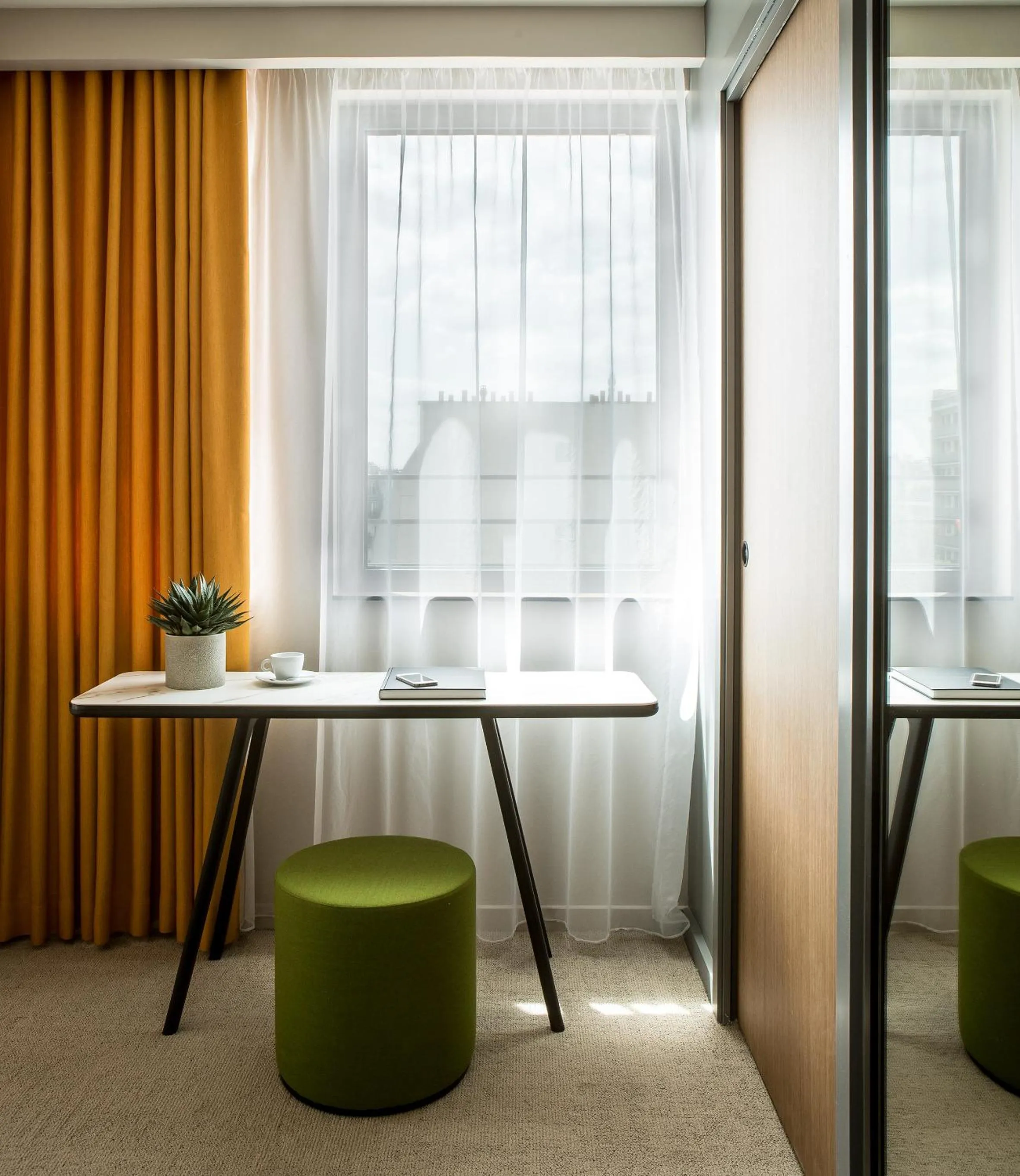 Bedroom in Mercure Paris 17 Batignolles