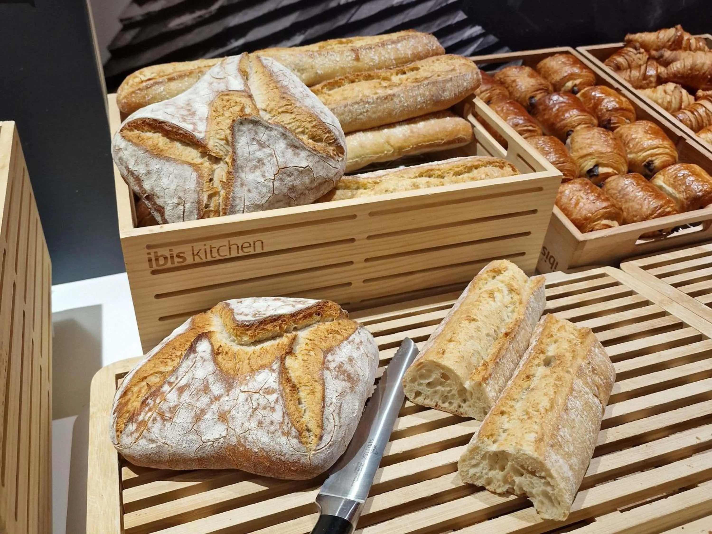 Breakfast in Ibis budget Dijon Centre Clemenceau