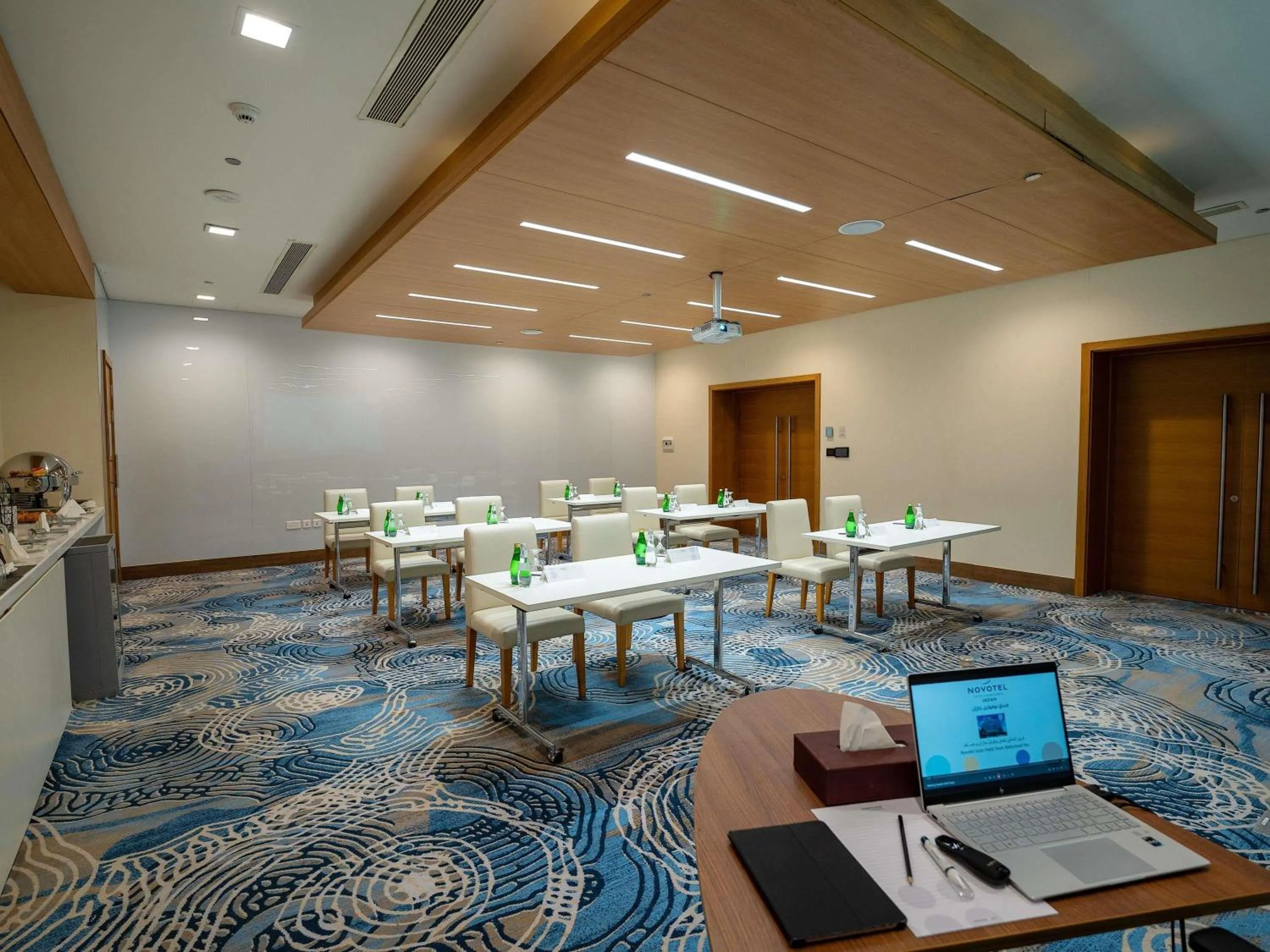 Meeting/conference room in Novotel Jazan