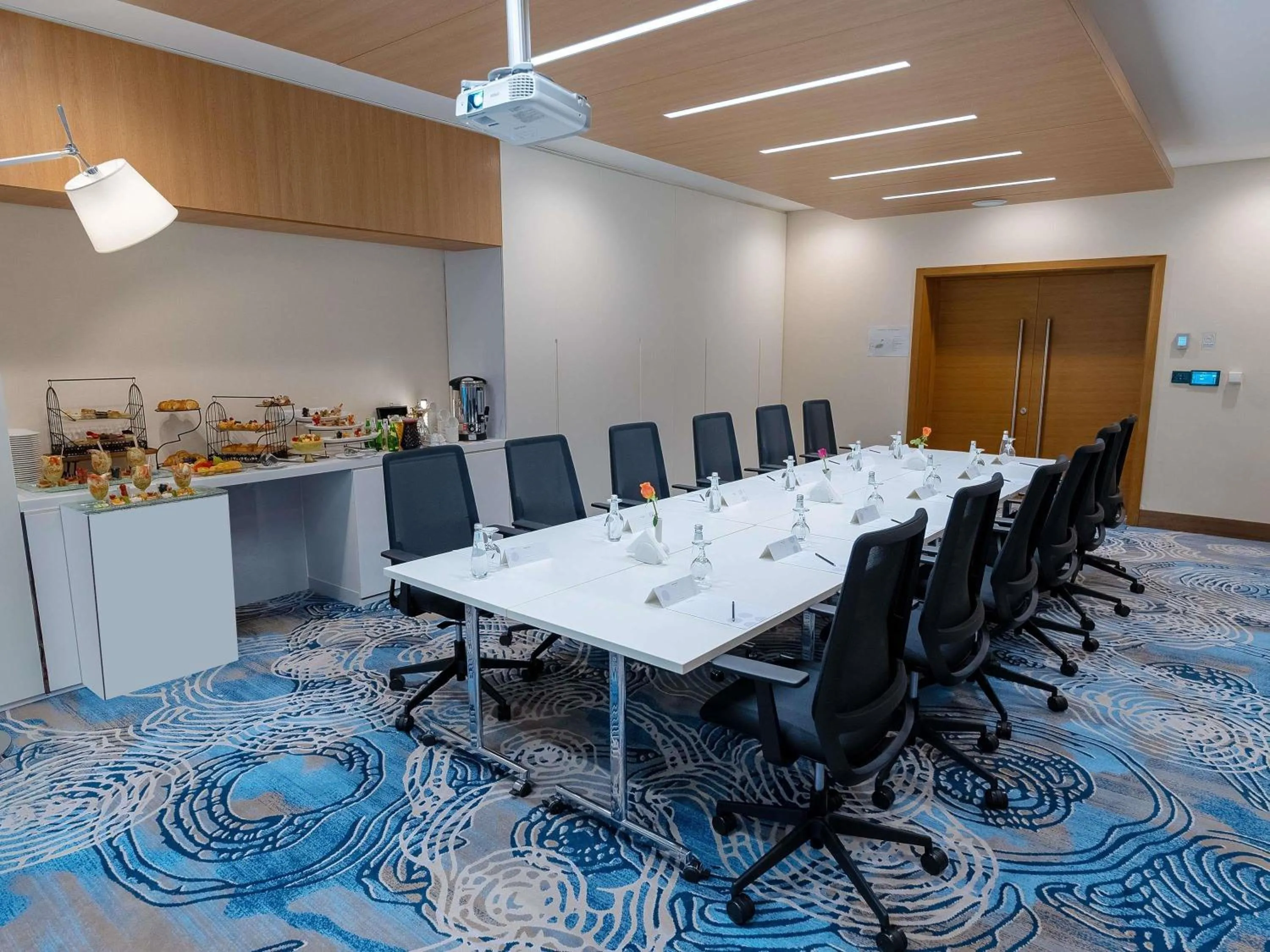 Meeting/conference room in Novotel Jazan