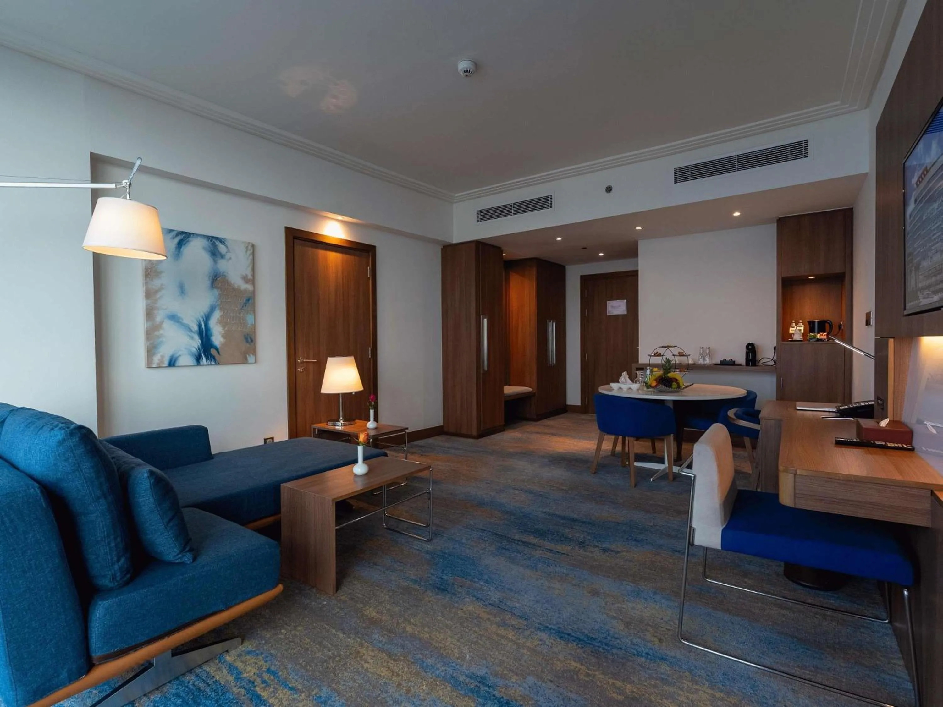 Bedroom in Novotel Jazan