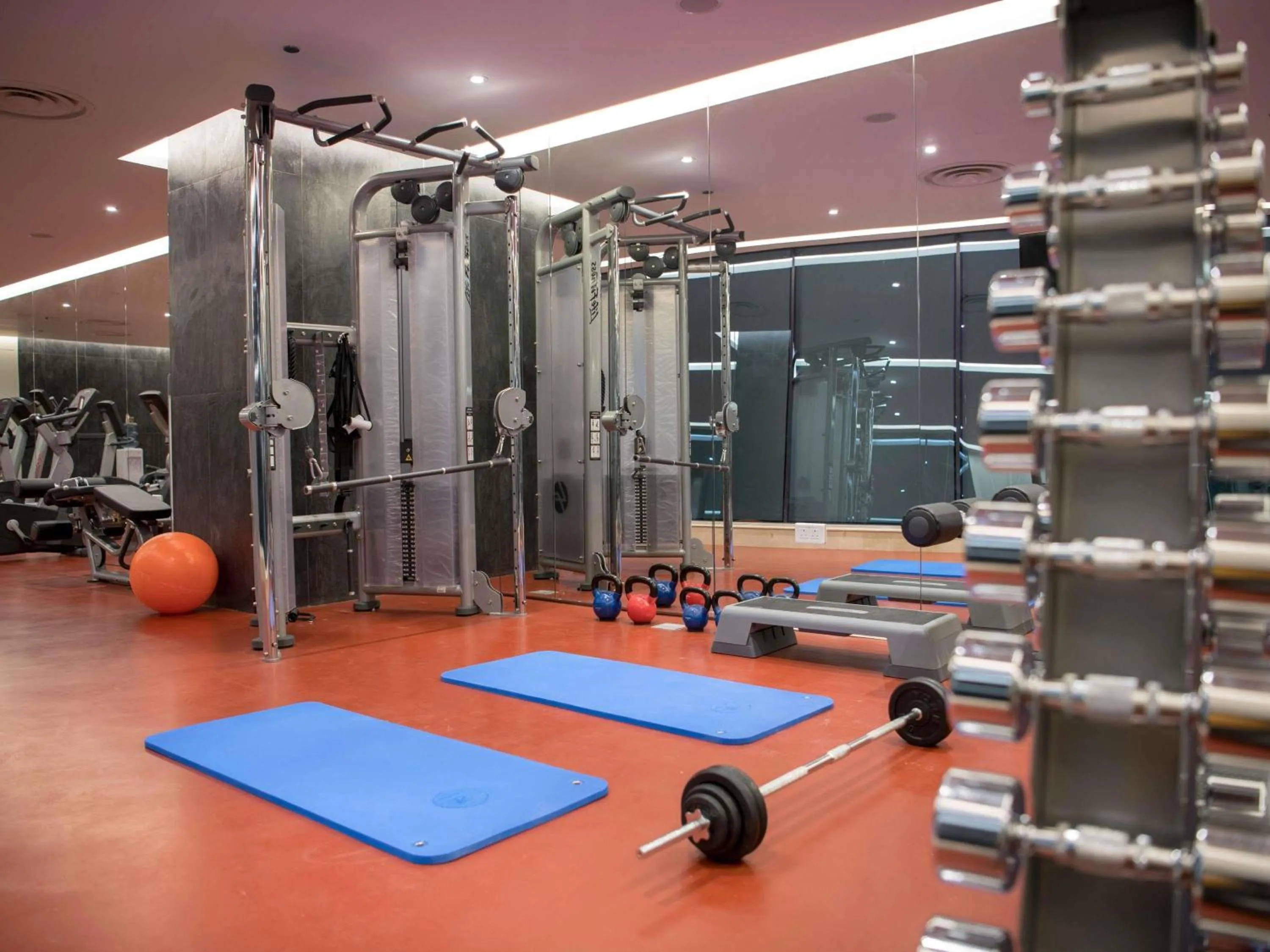 Fitness centre/facilities in Novotel Jazan