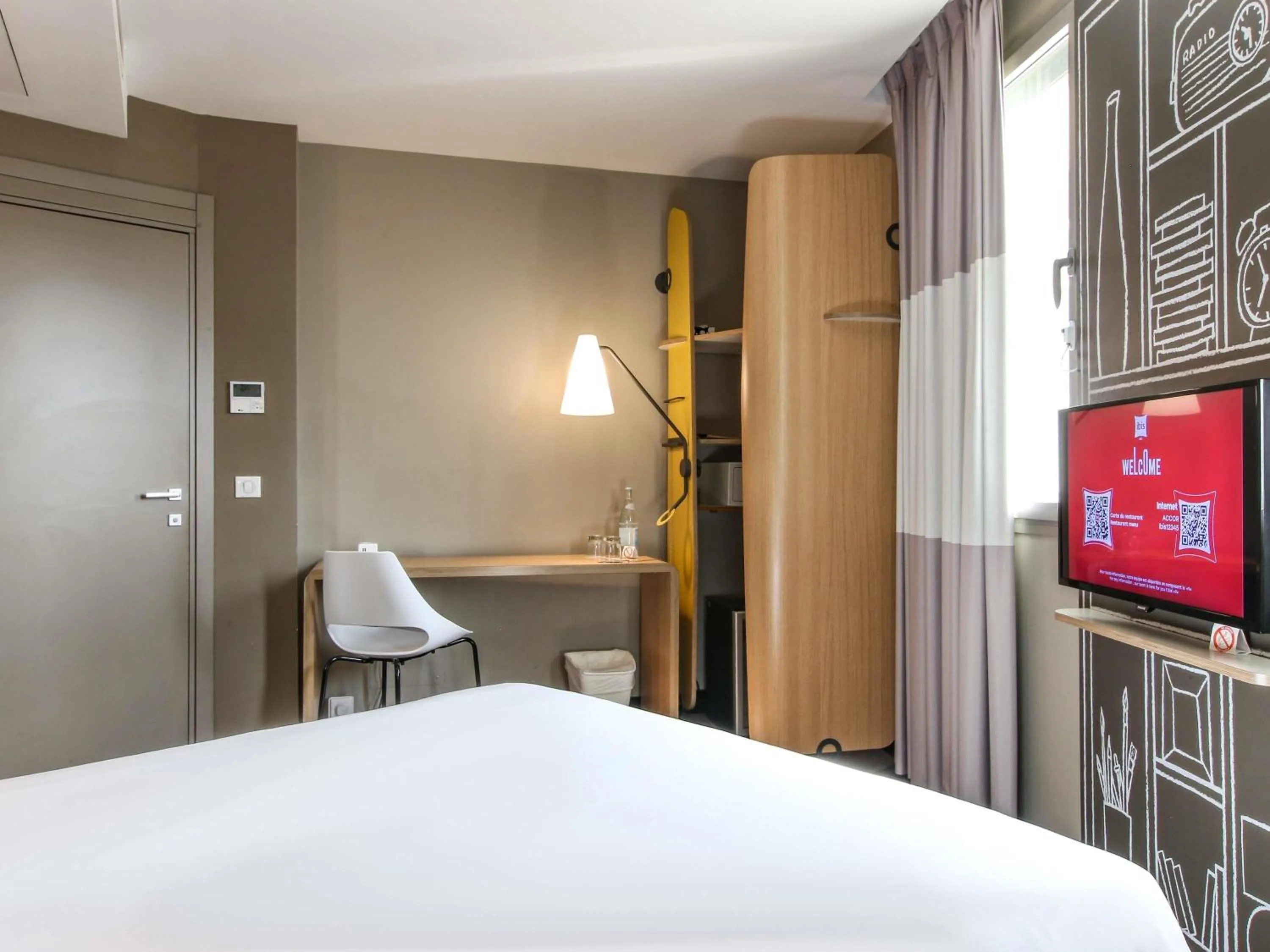 Bedroom, Bed in Ibis Sfax