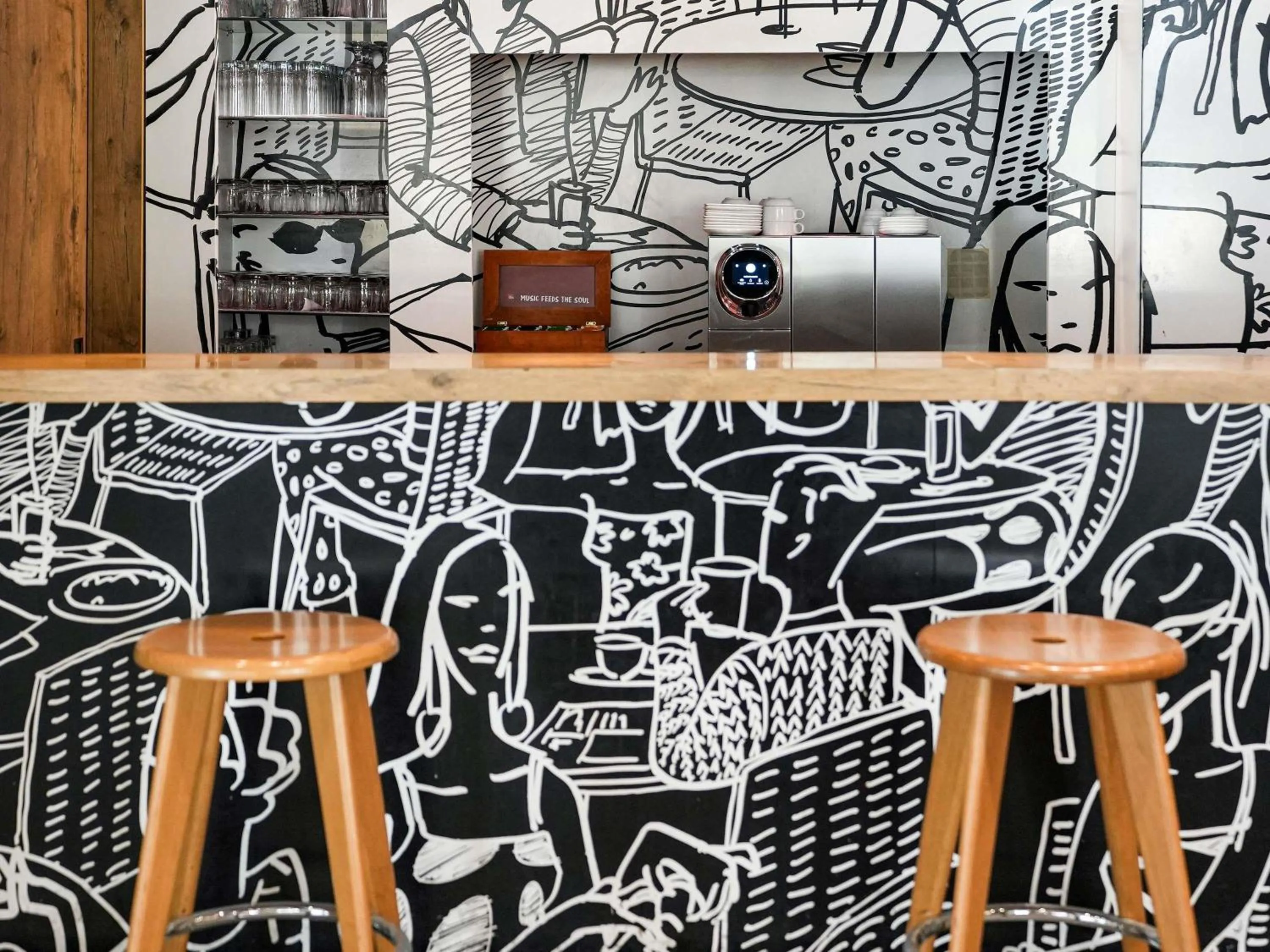 Lounge or bar in Ibis Sfax