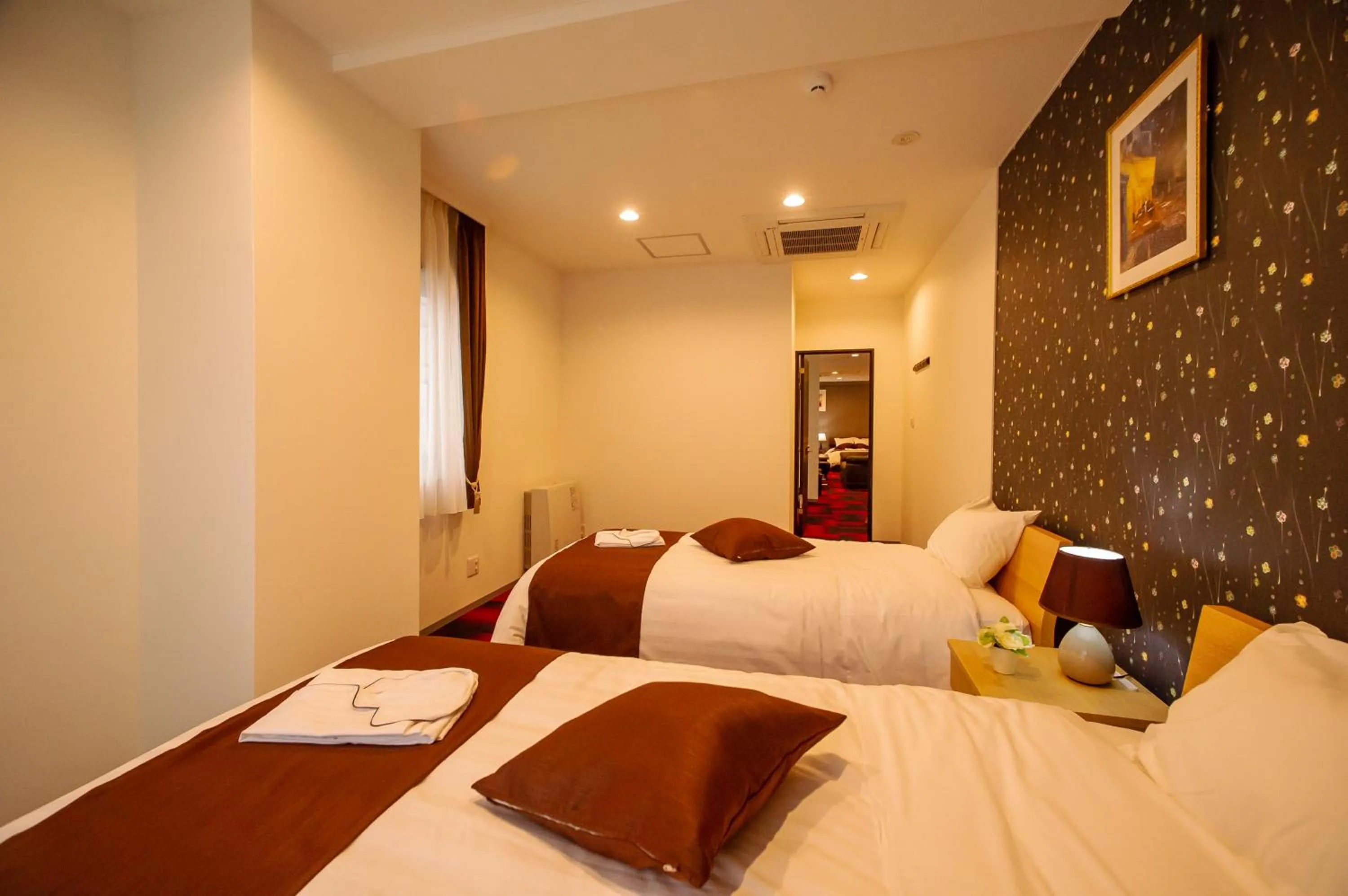 Bed in Condominium Stella Site