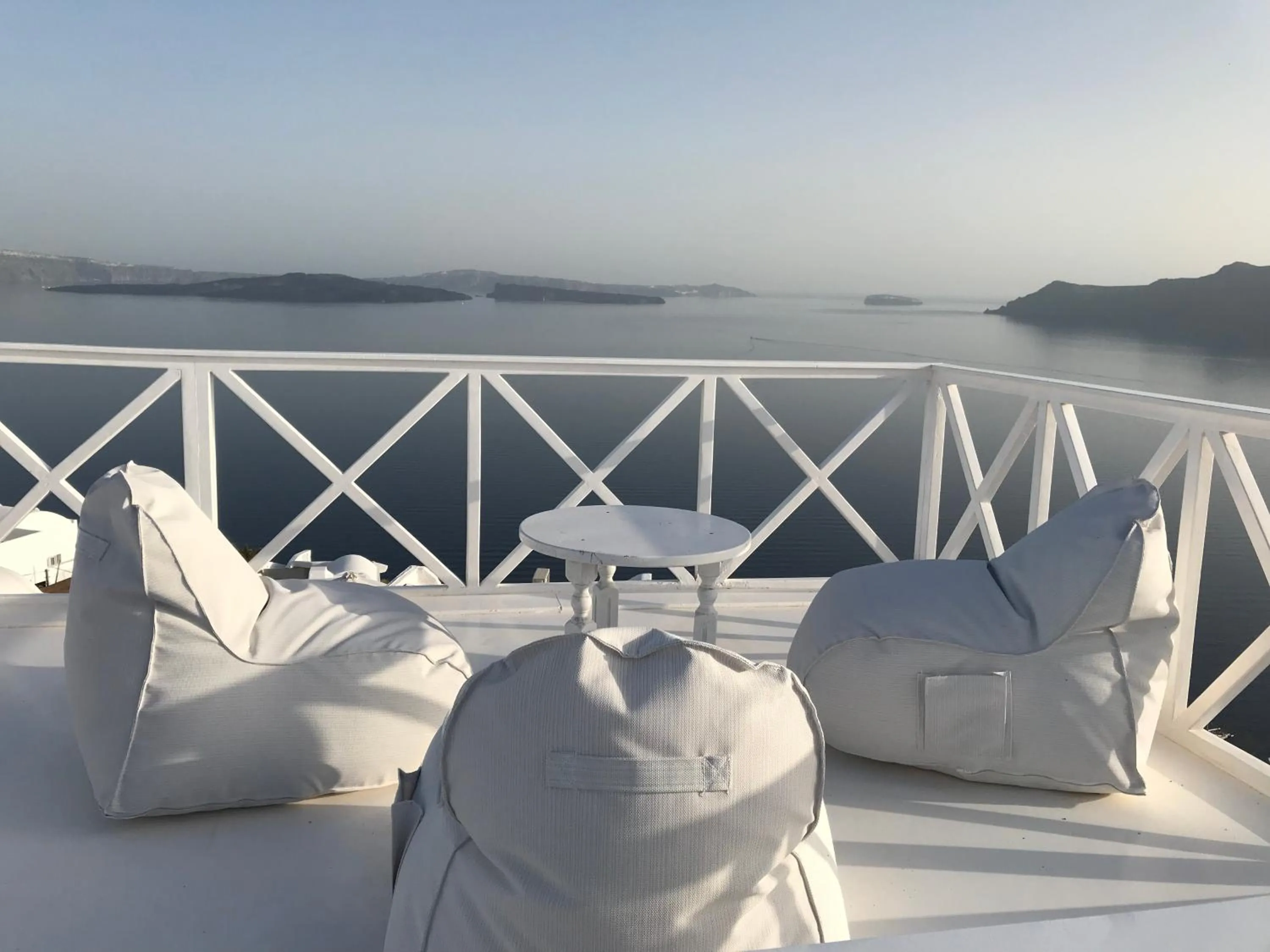 Balcony/Terrace in Maryloujohn Villas Oia