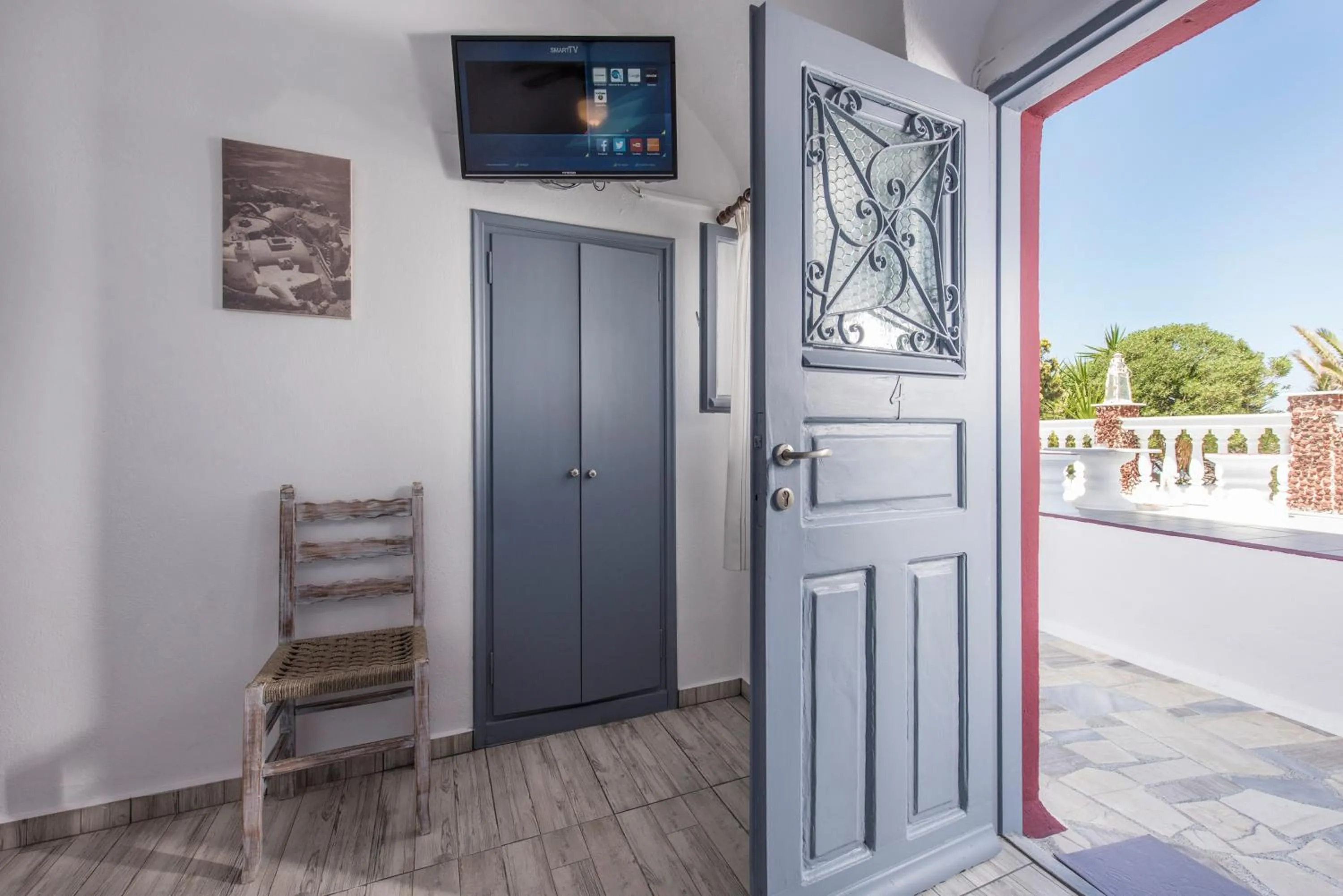 Balcony/Terrace in Maryloujohn Villas Oia