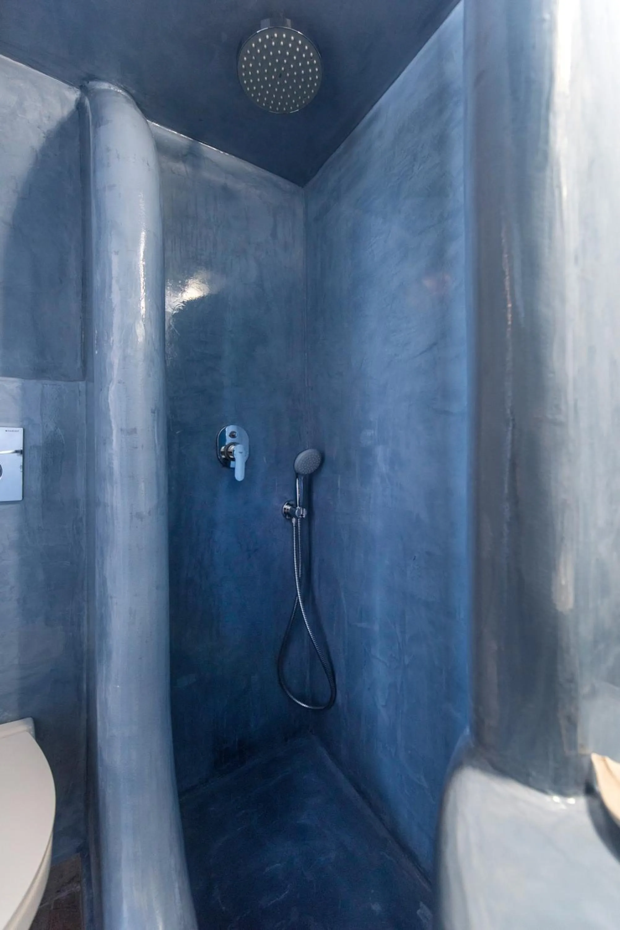 Bathroom in Maryloujohn Villas Oia