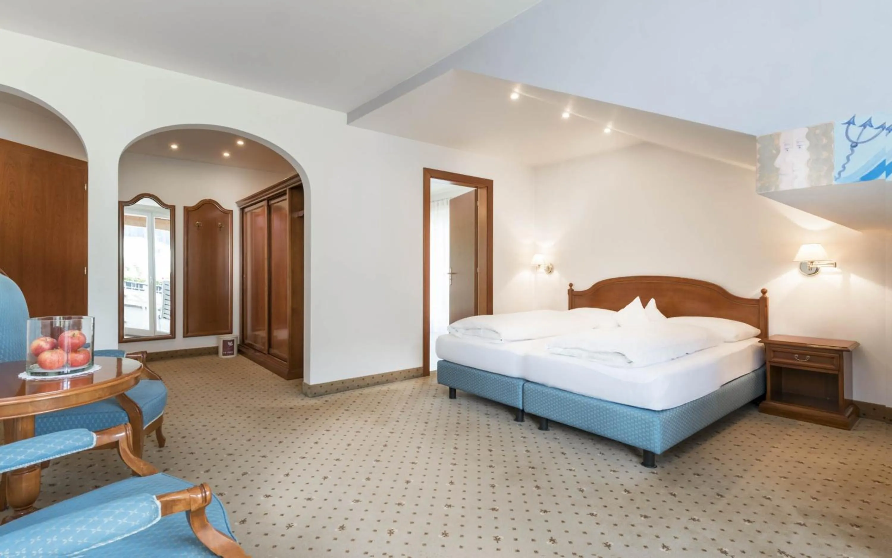 Junior Suite with Balcony in Boutique Hotel Am Park