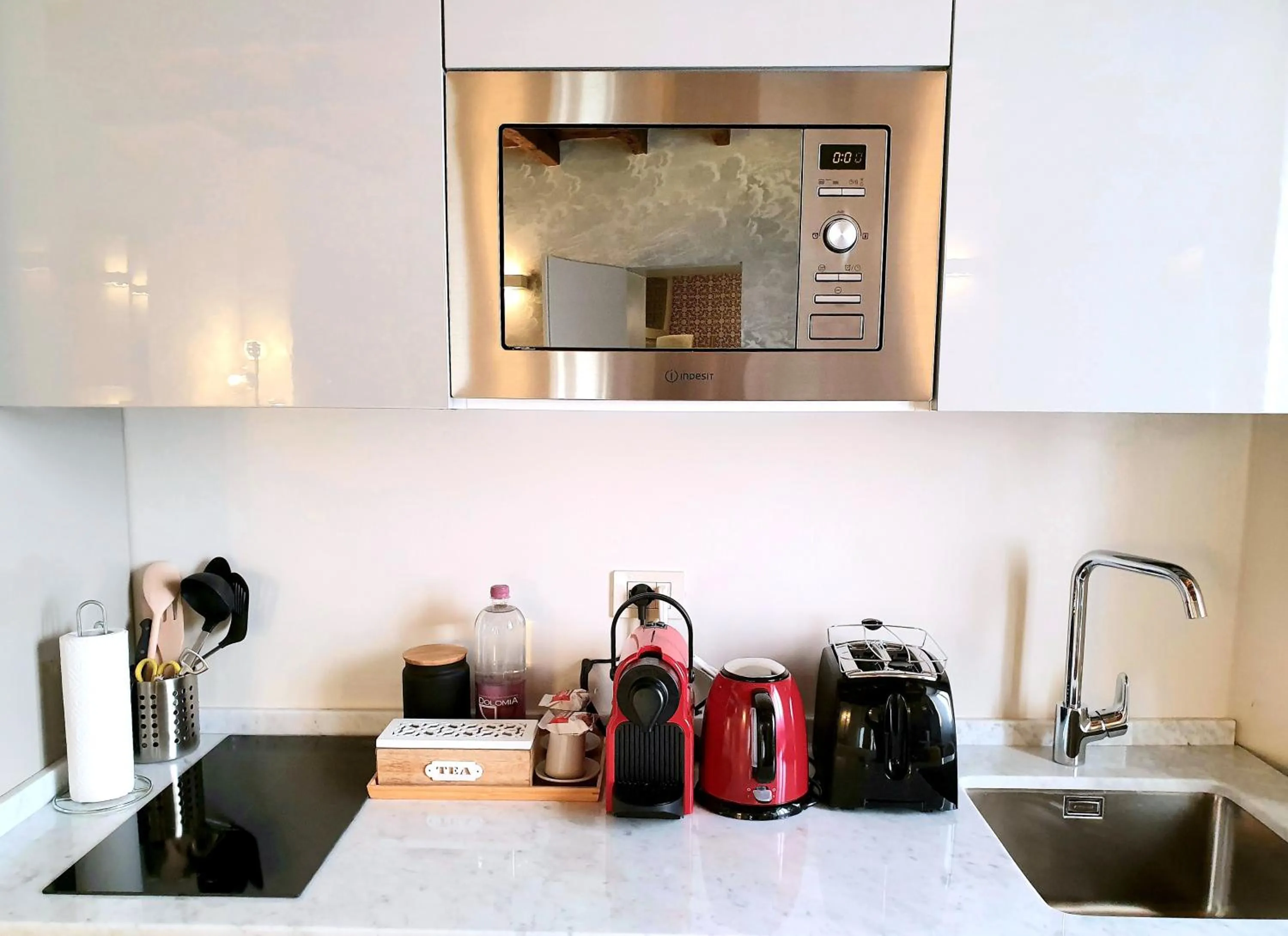 Kitchen or kitchenette in Heart Milan Apartments Duomo Colonne