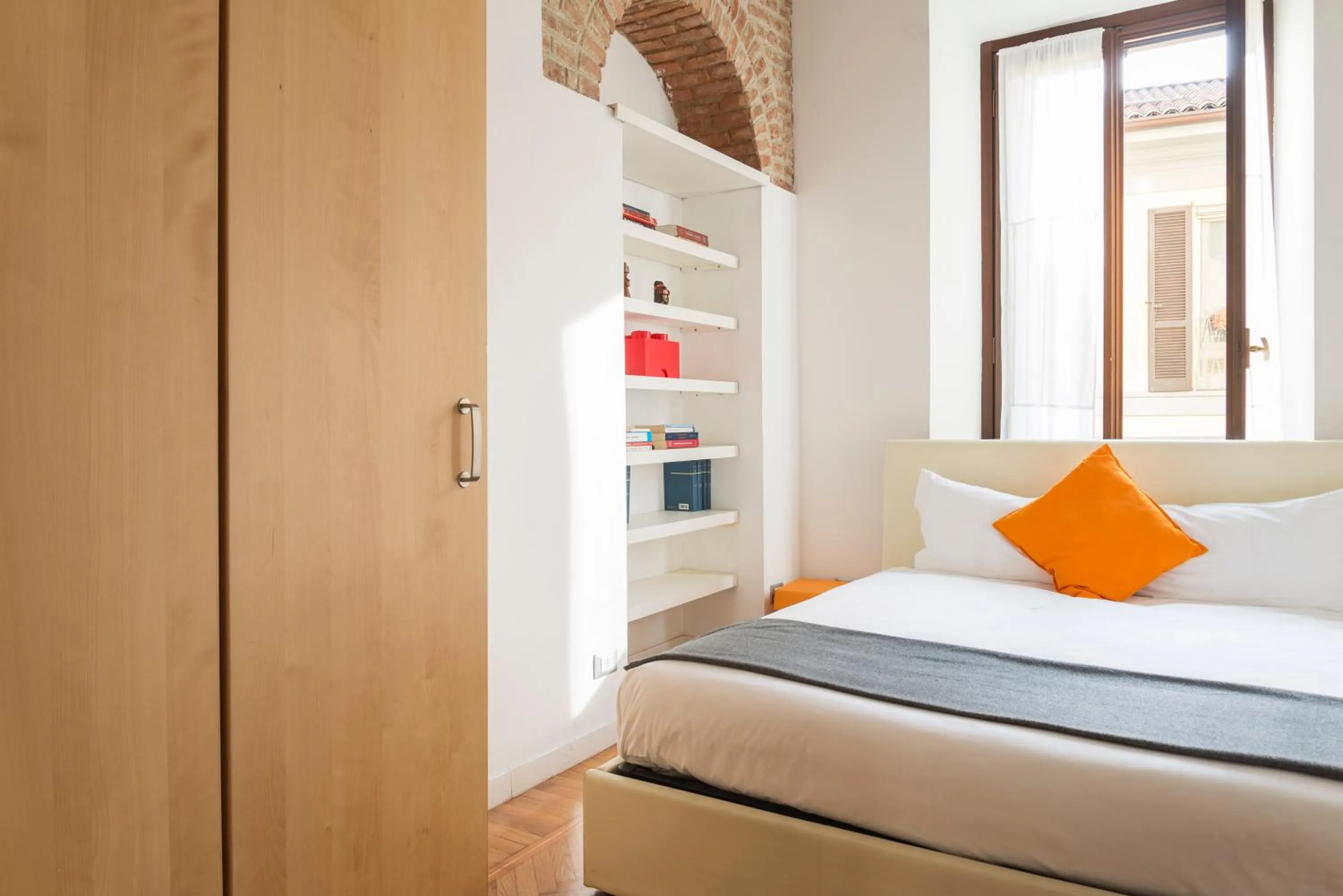 Bedroom, Bed in Heart Milan Apartments Duomo Colonne