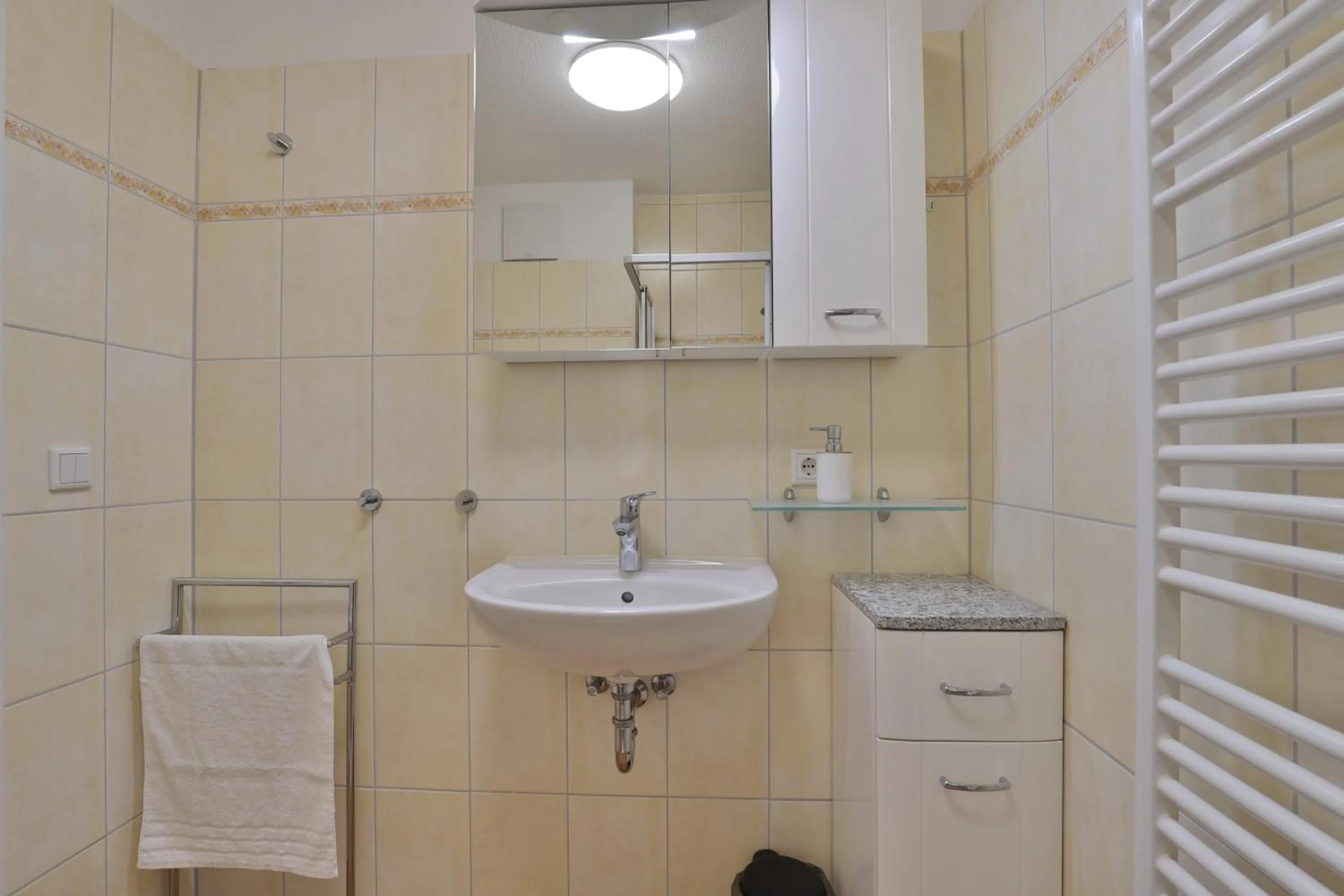 Bathroom in 2 Zimmer Appartement Poseidon